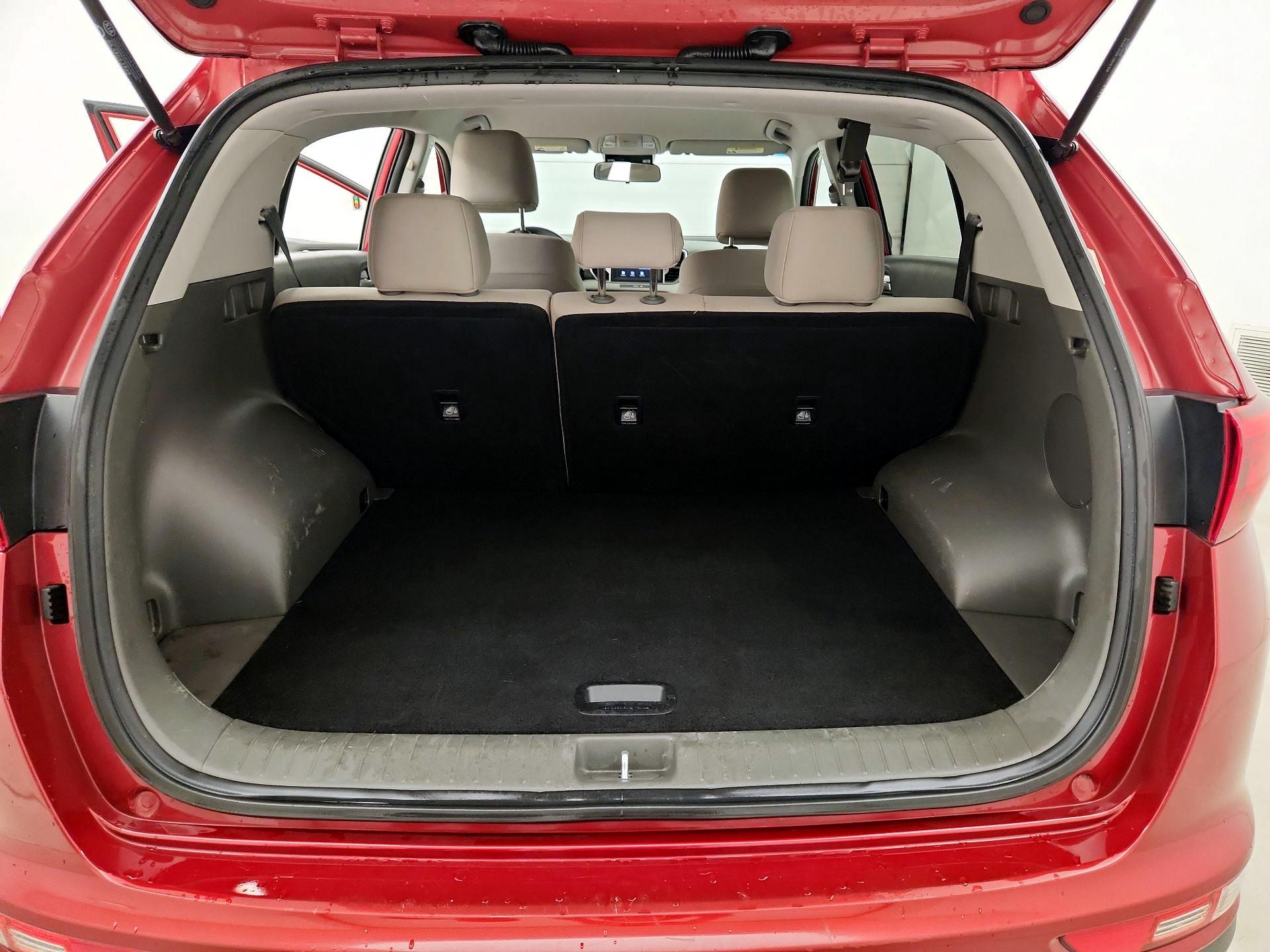 Thumbnail: 2019 Kia Sportage - 20