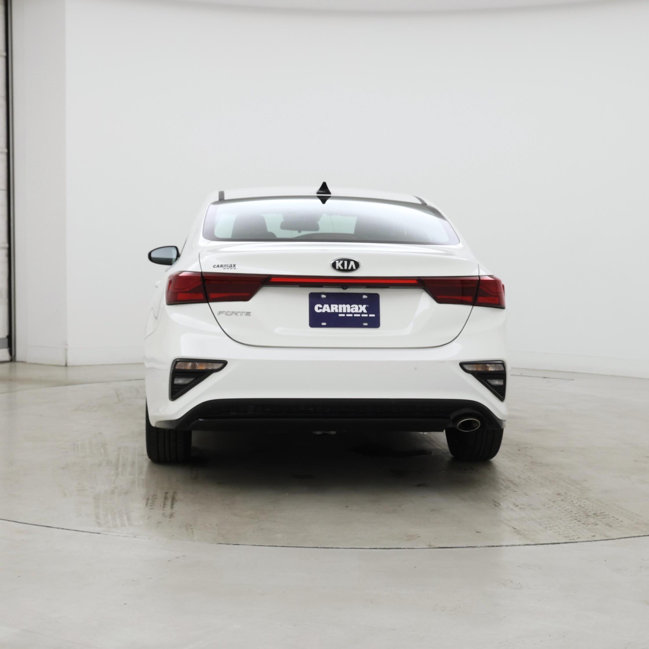 Thumbnail: 2019 Kia Forte - 6