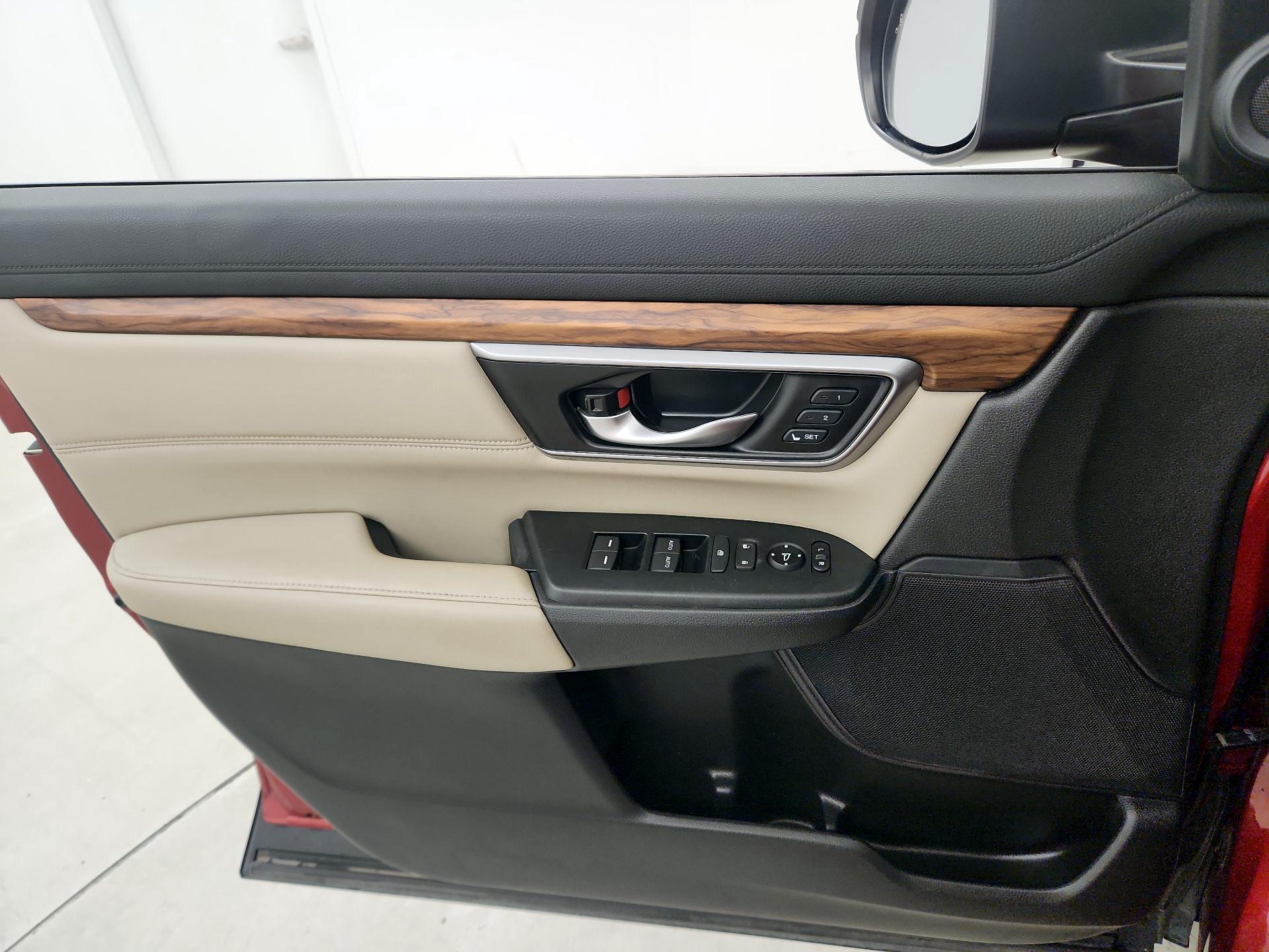 Thumbnail: 2018 Honda CR-V - 12