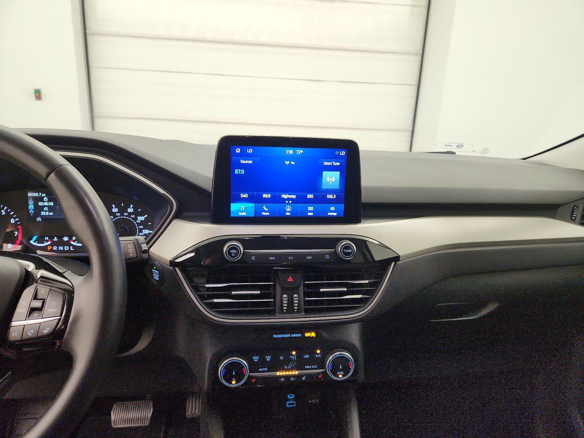 Thumbnail: 2022 Ford Escape - 9