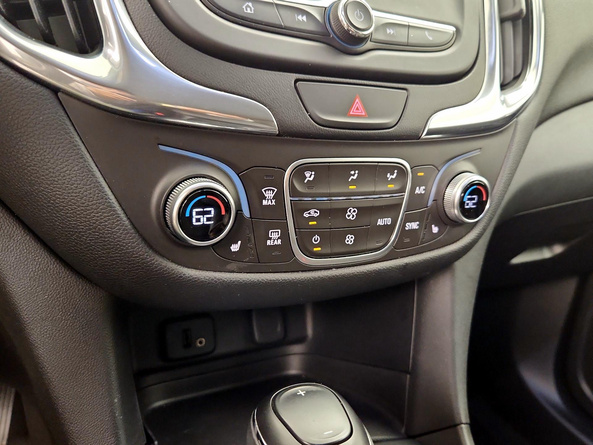 Thumbnail: 2018 Chevrolet Equinox - 16