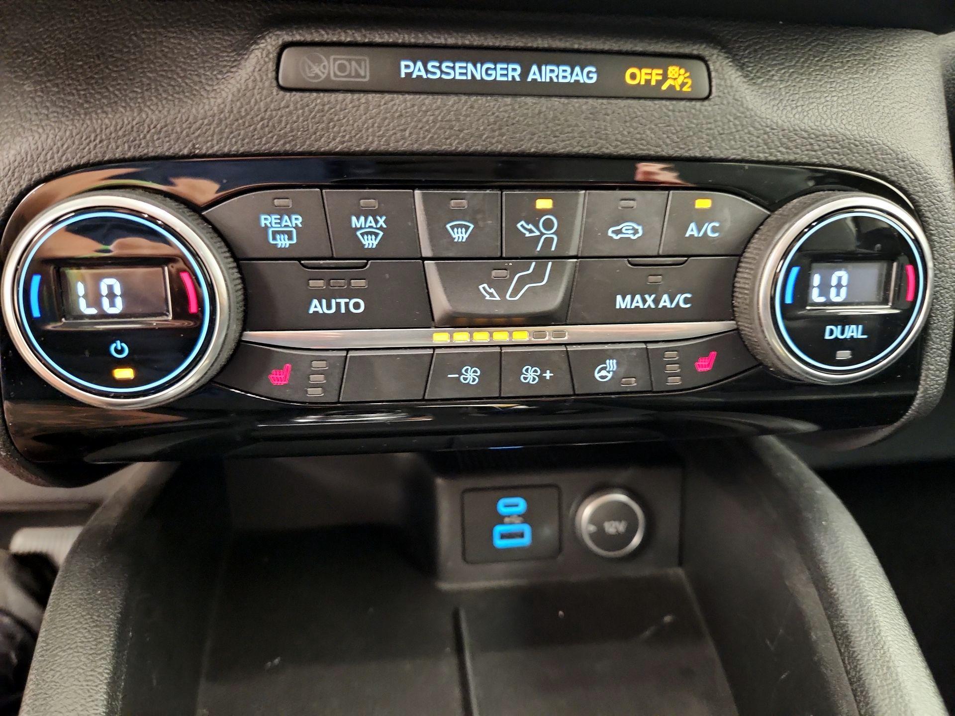 Thumbnail: 2021 Ford Escape - 17