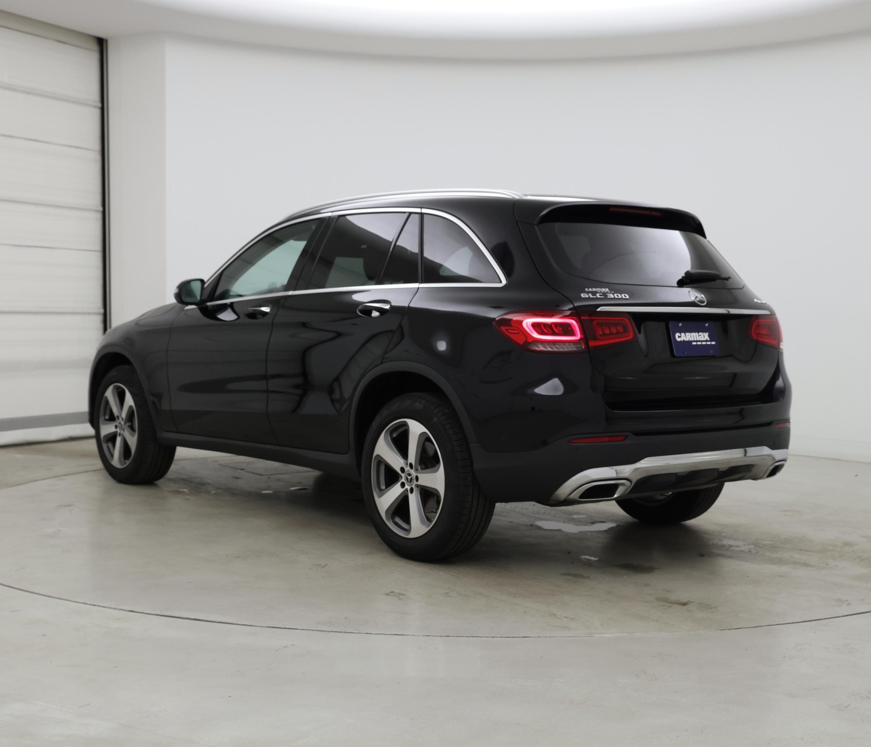 Thumbnail: 2022 Mercedes-Benz GLC - 2