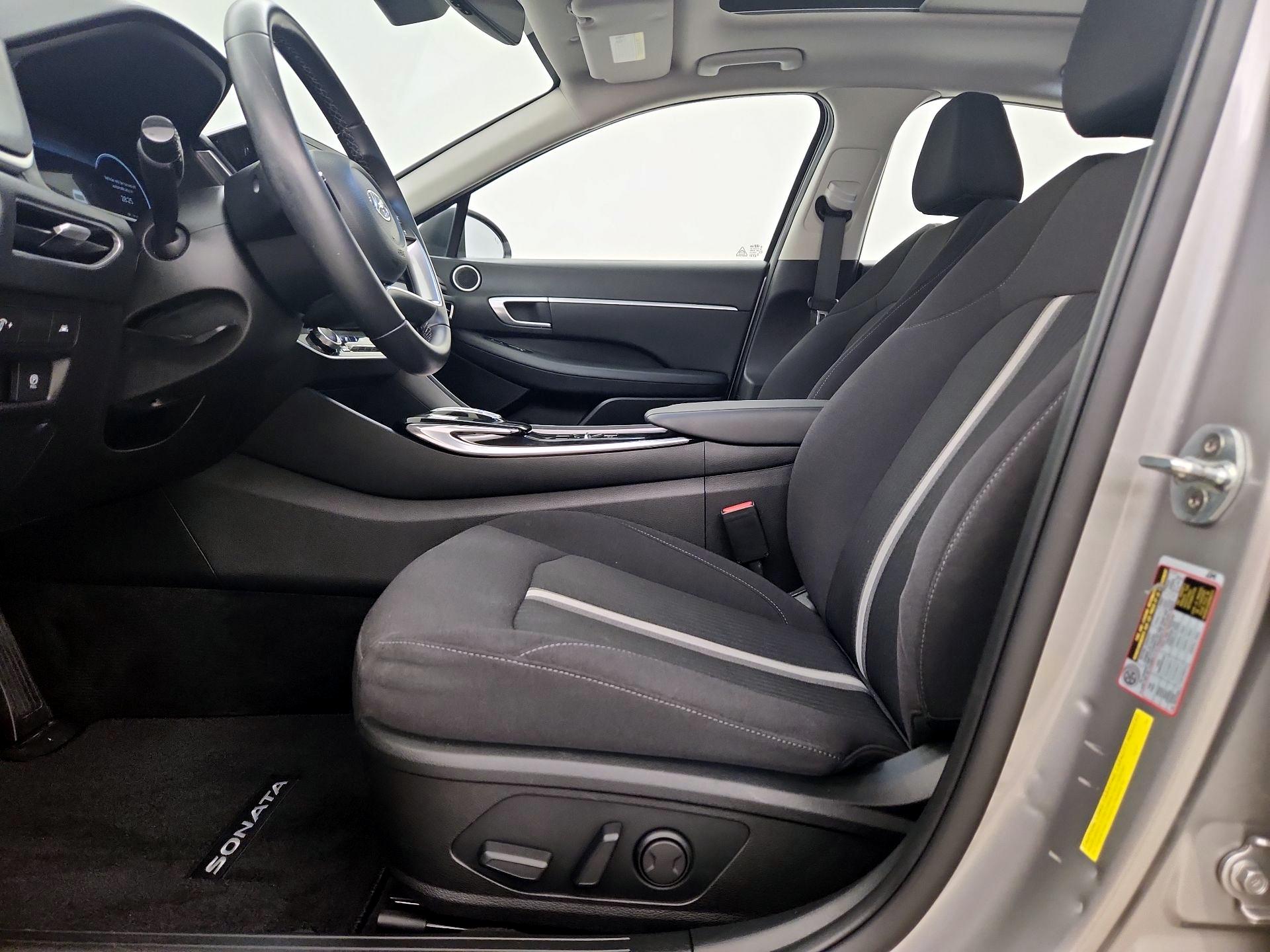 Thumbnail: 2021 Hyundai Sonata - 11