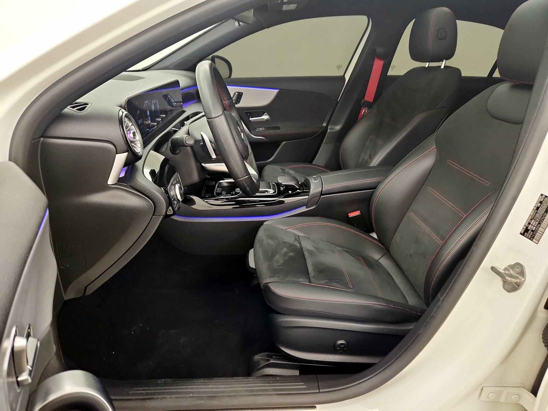 Thumbnail: 2020 Mercedes-Benz A-Class - 11