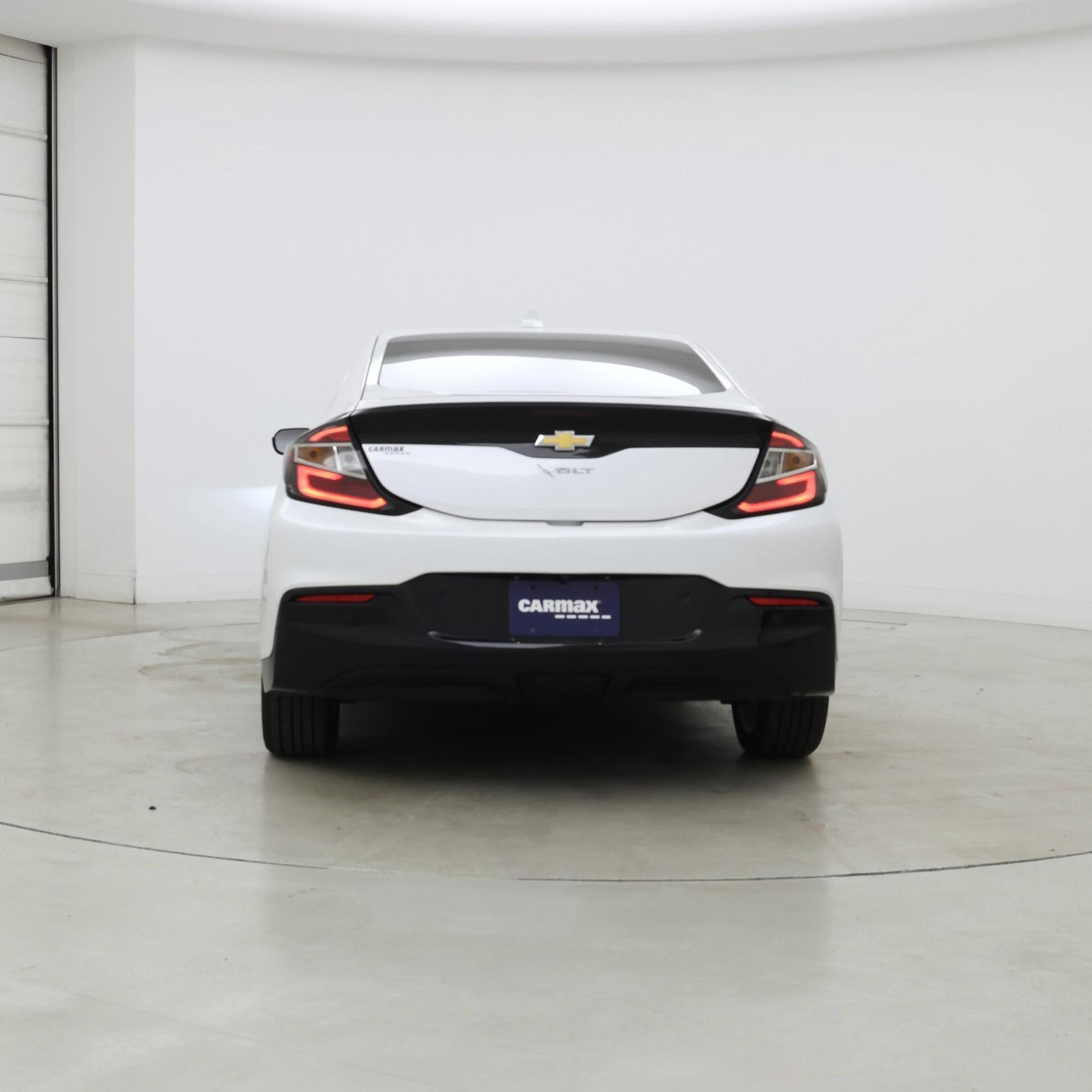 Thumbnail: 2017 Chevrolet Volt - 6