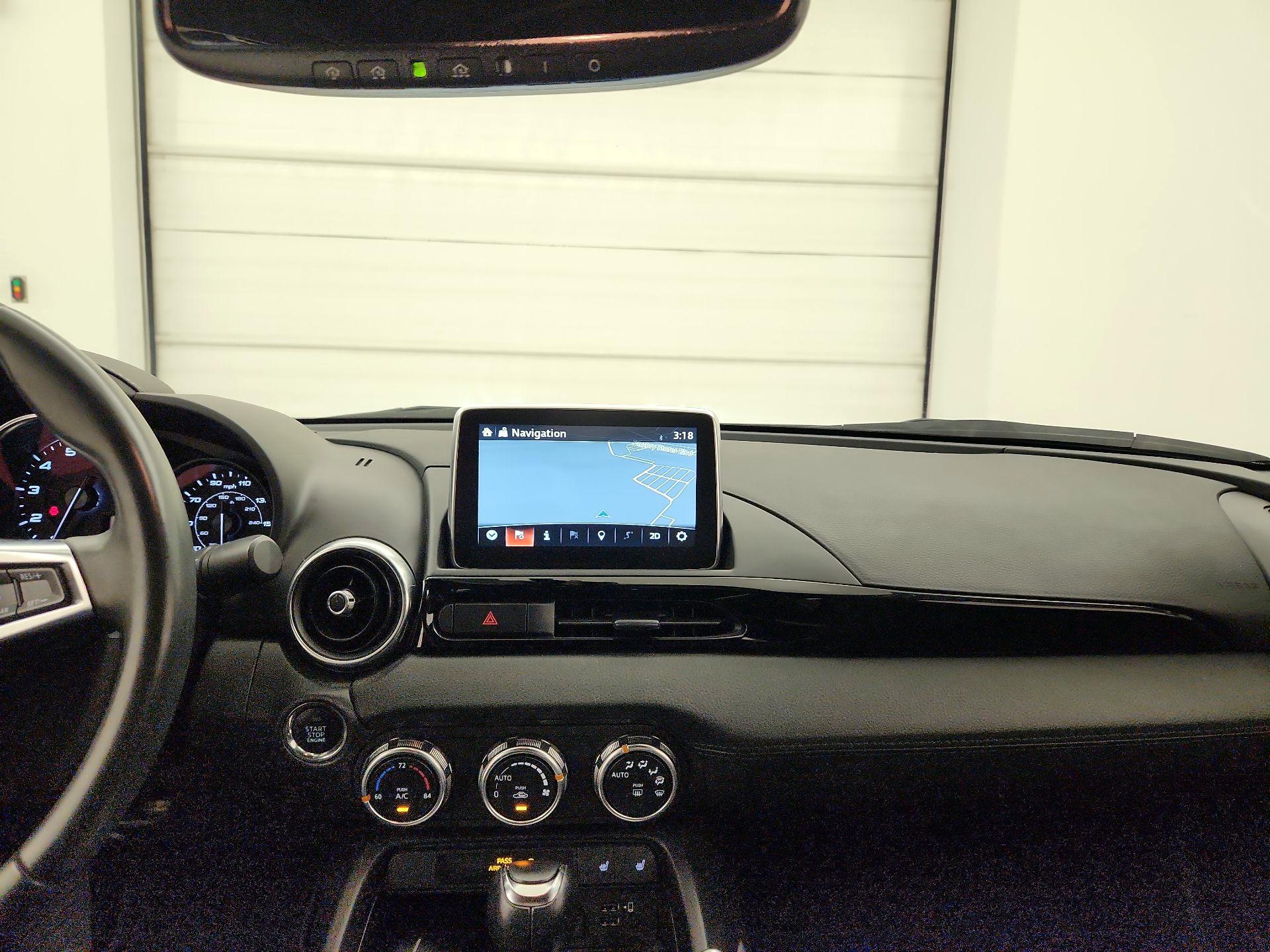 Thumbnail: 2019 Fiat 124 Spider - 9