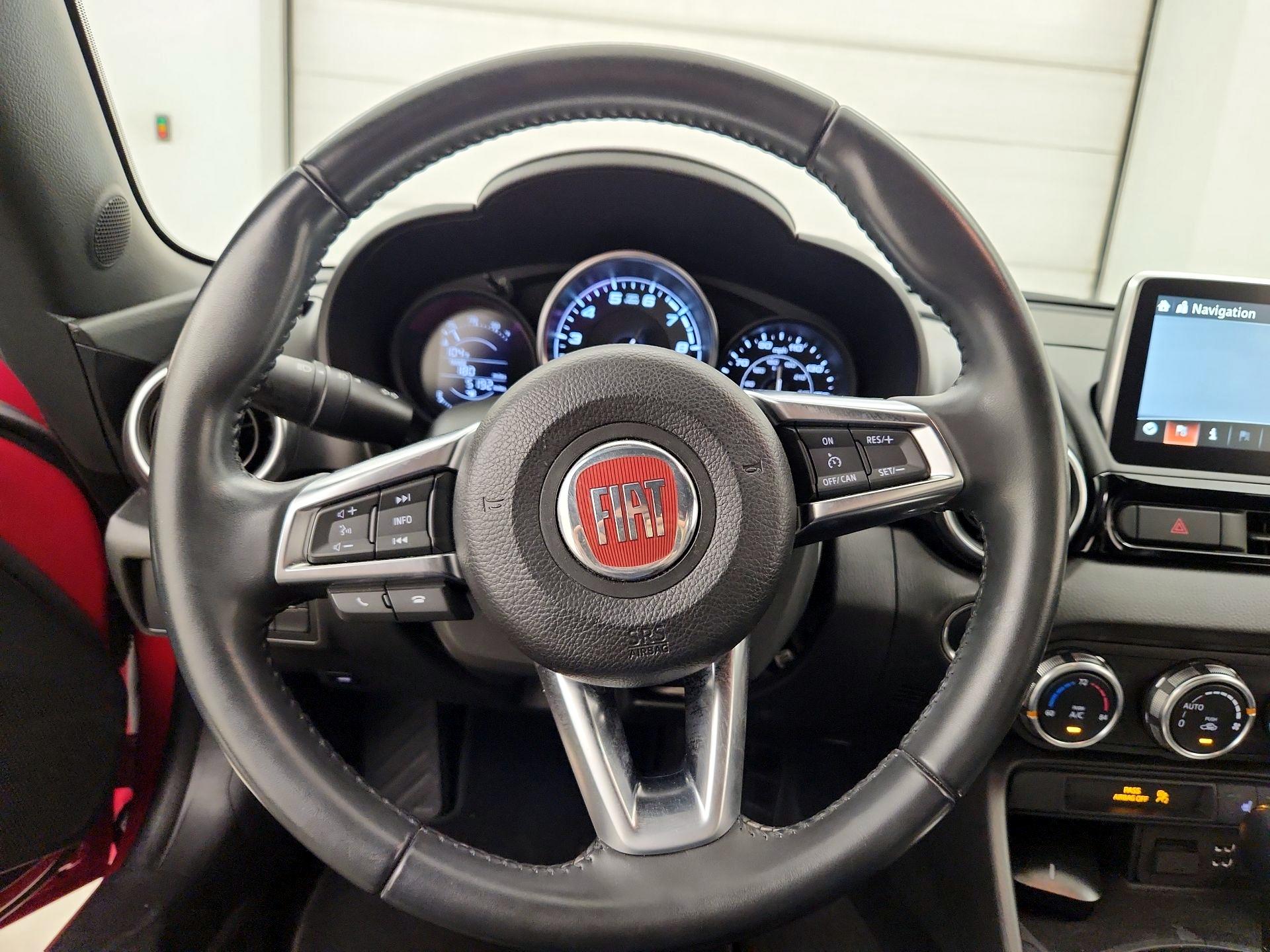 Thumbnail: 2019 Fiat 124 Spider - 10