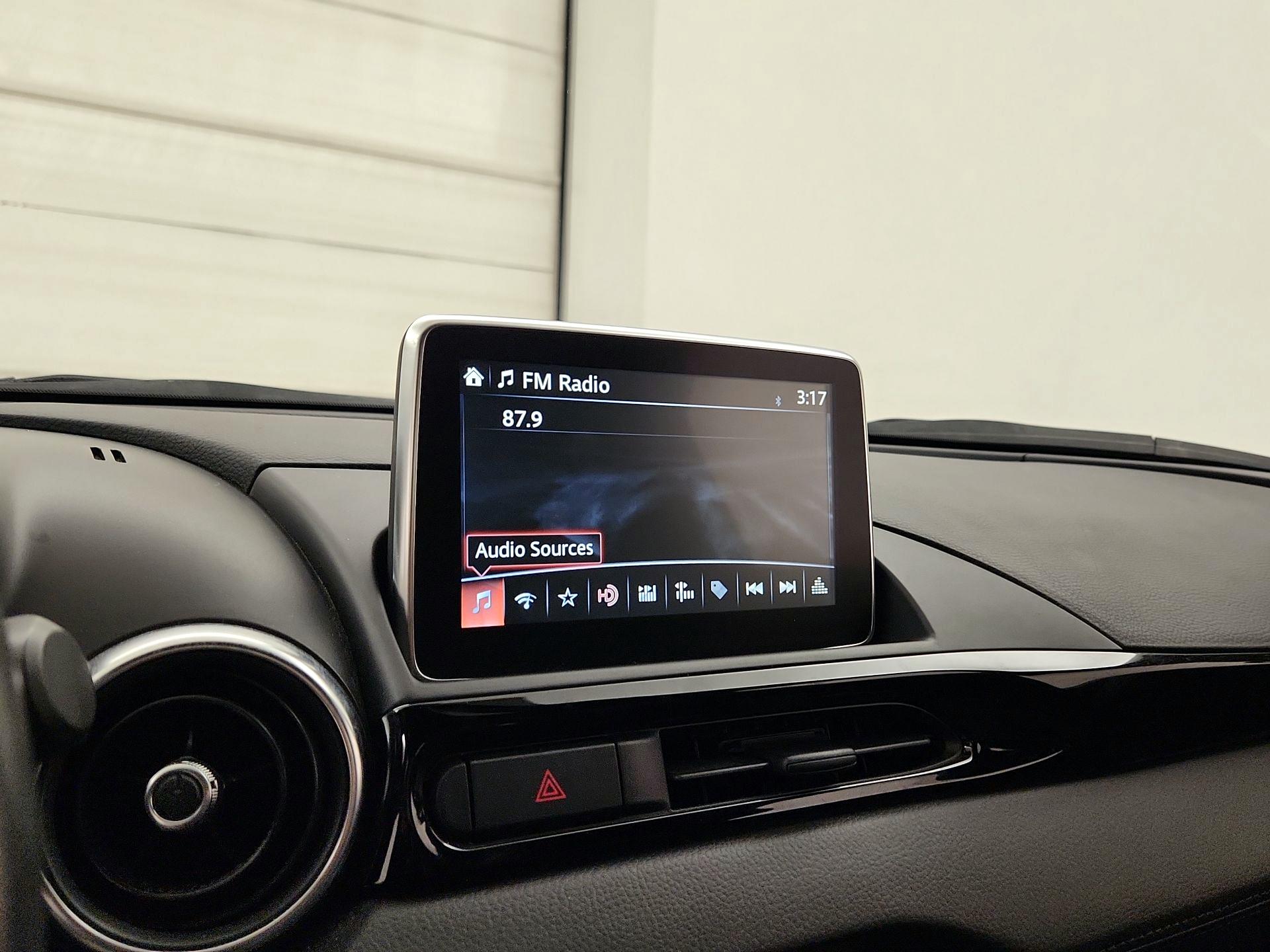 Thumbnail: 2019 Fiat 124 Spider - 16