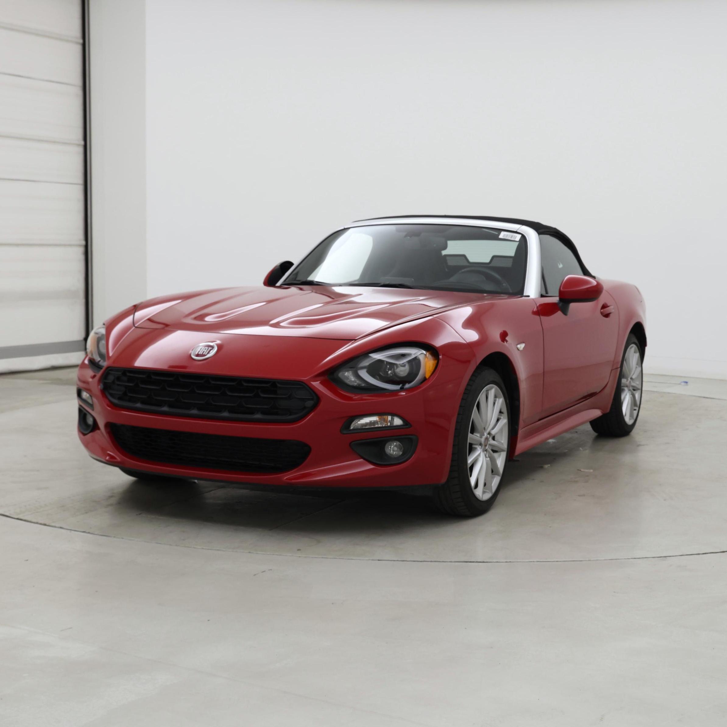 Thumbnail: 2019 Fiat 124 Spider - 4