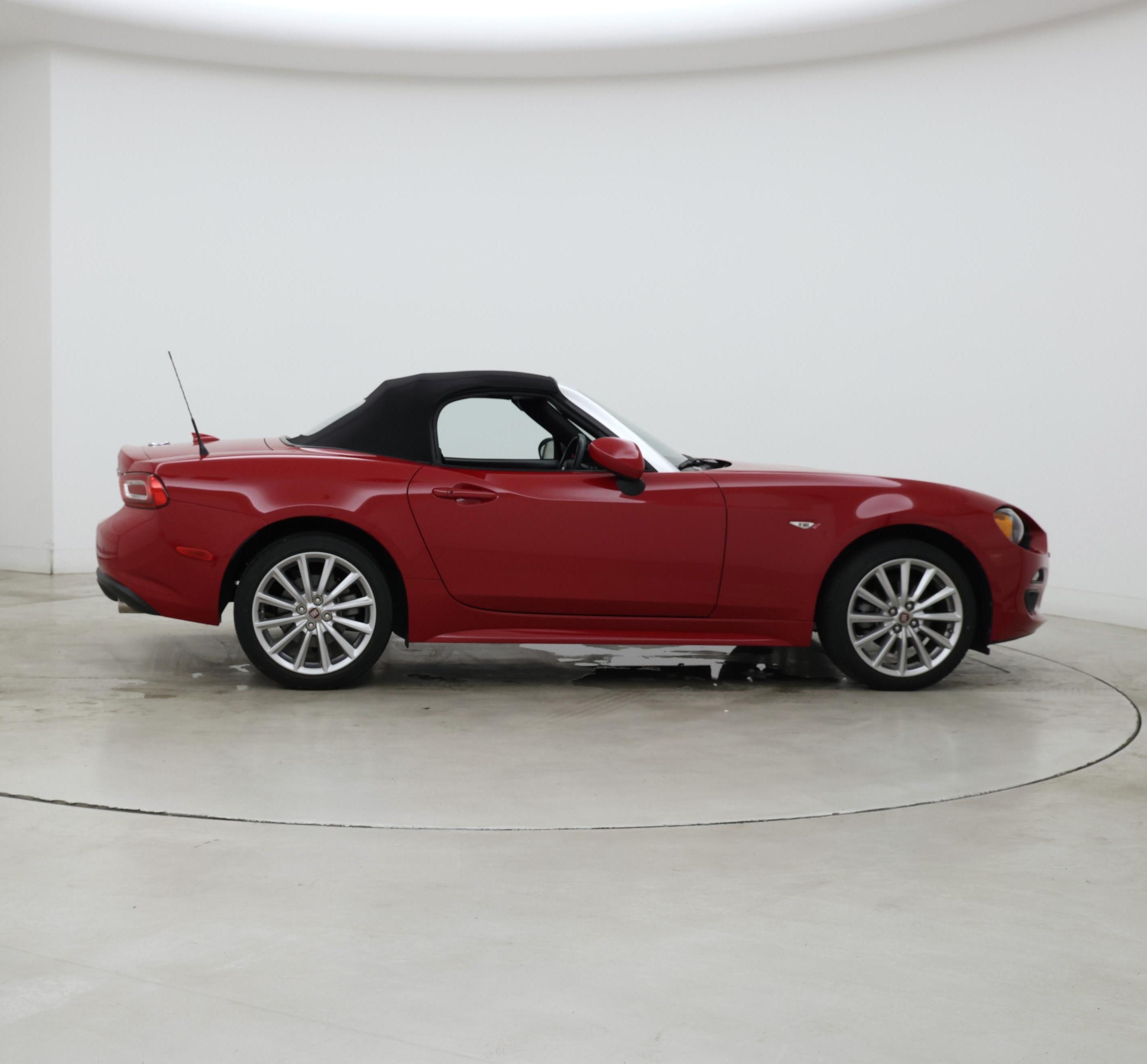 Thumbnail: 2019 Fiat 124 Spider - 7