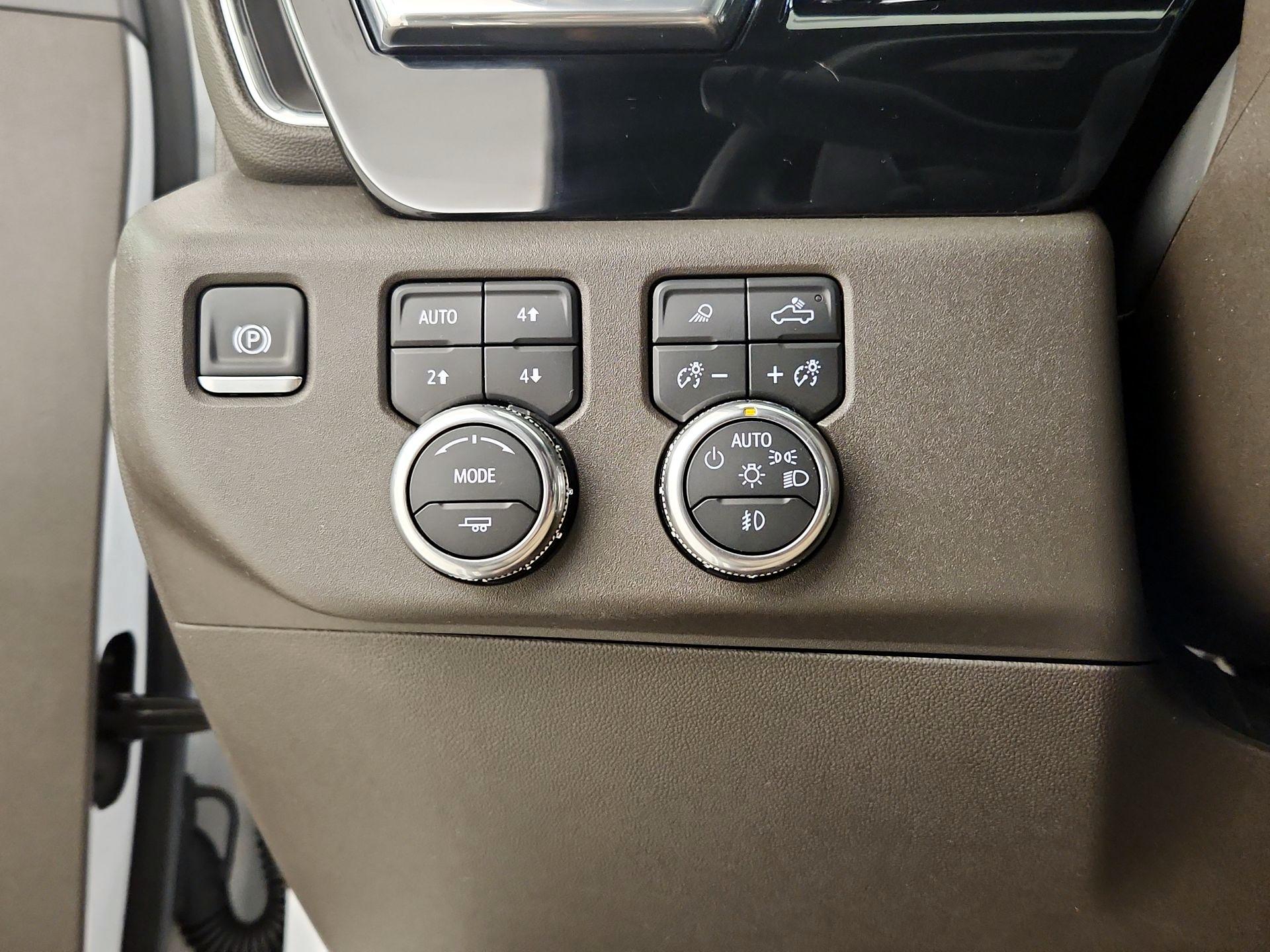 Thumbnail: 2025 GMC Sierra 1500 - 13
