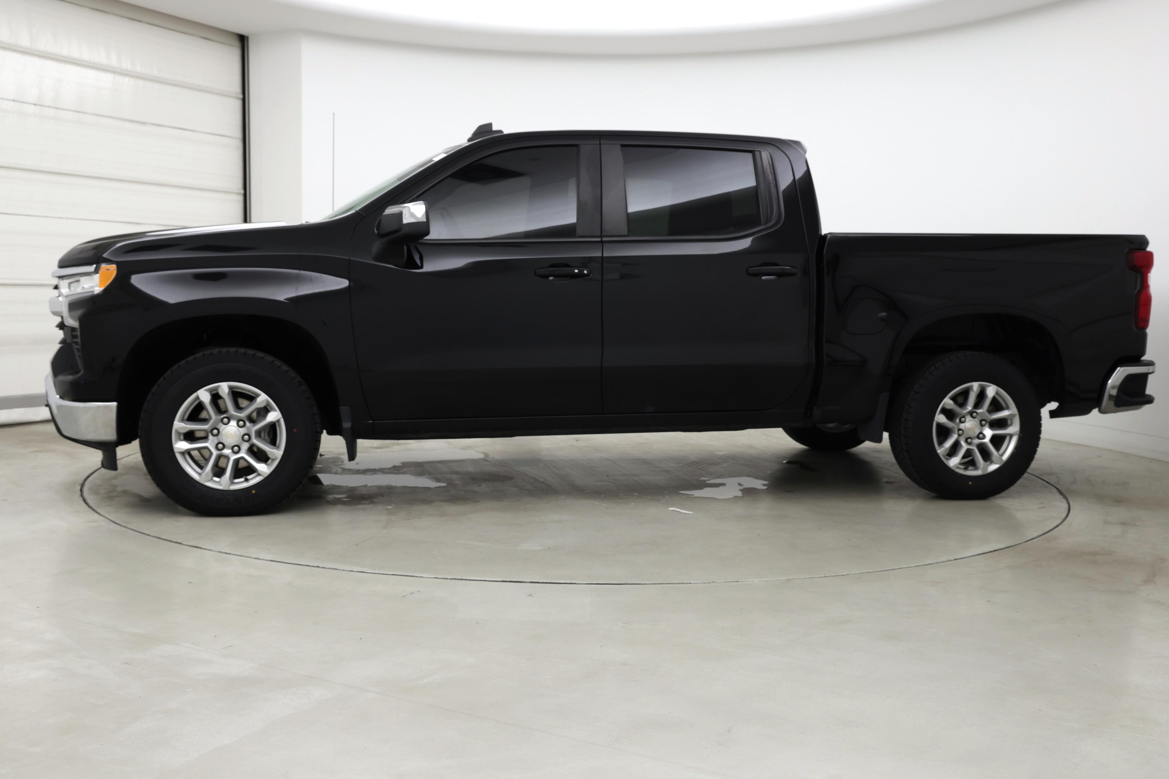 Thumbnail: 2022 Chevrolet Silverado 1500 - 3