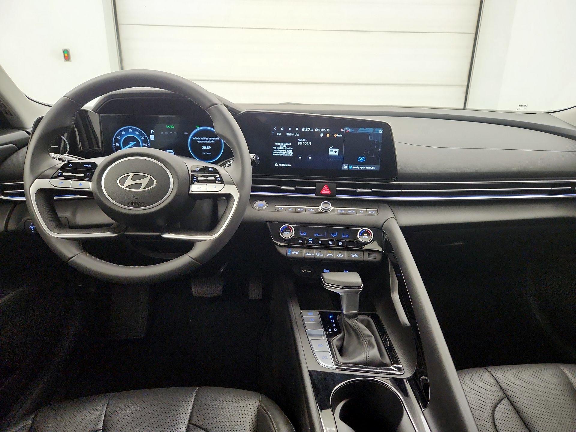 Thumbnail: 2025 Hyundai Elantra - 9