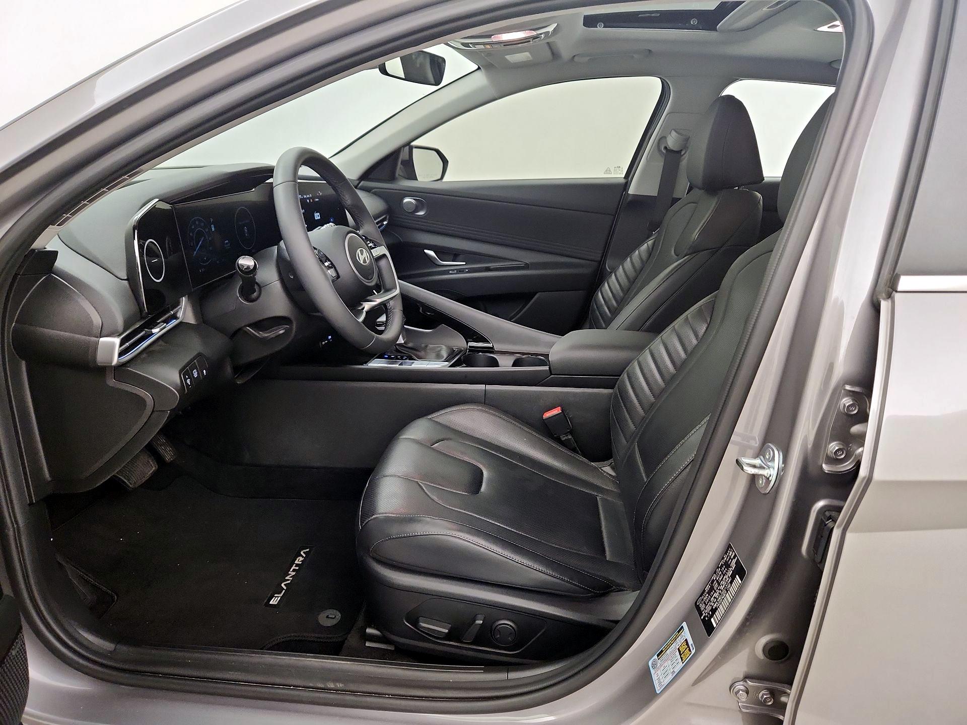 Thumbnail: 2025 Hyundai Elantra - 11