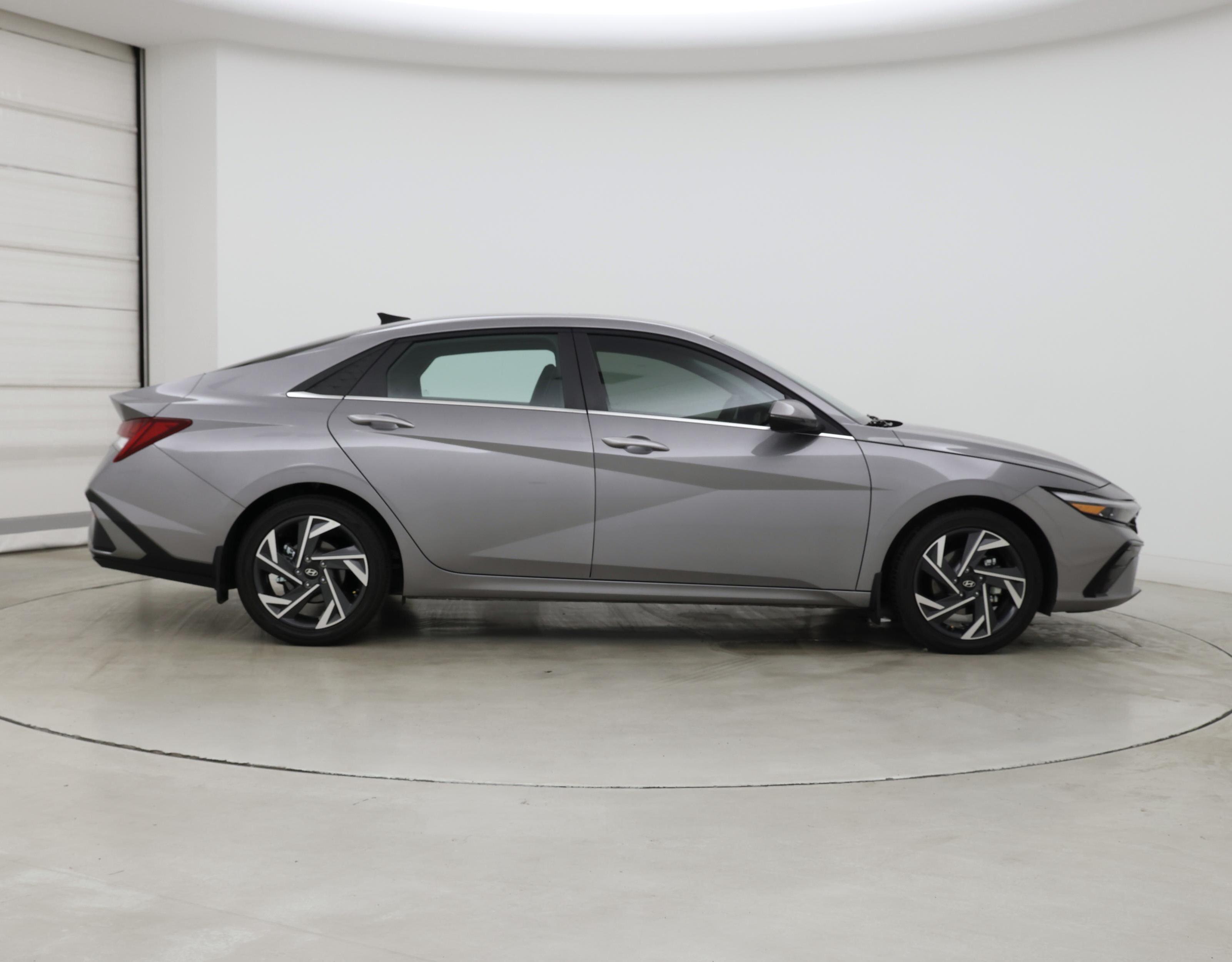 Thumbnail: 2025 Hyundai Elantra - 7