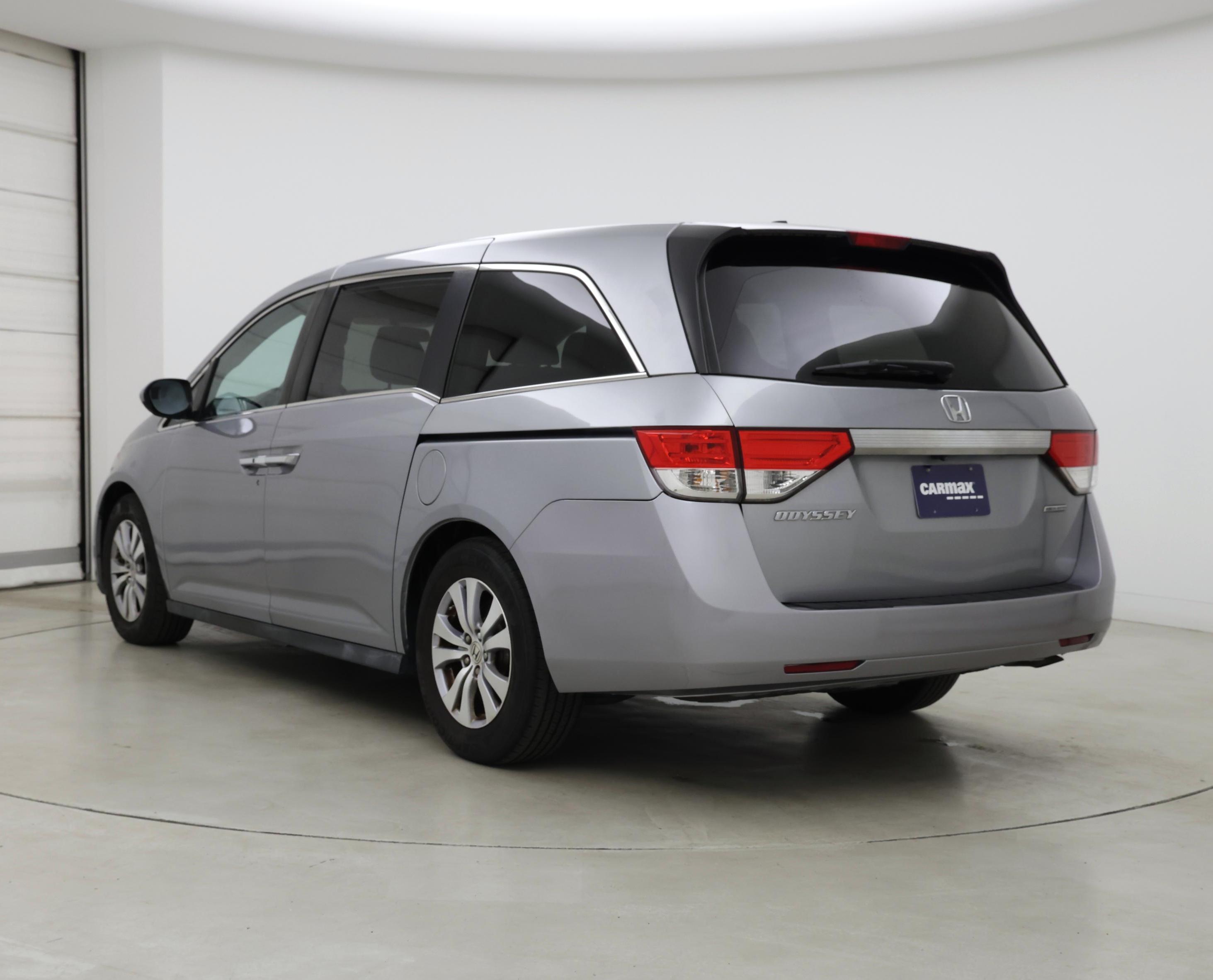 Thumbnail: 2017 Honda Odyssey - 2