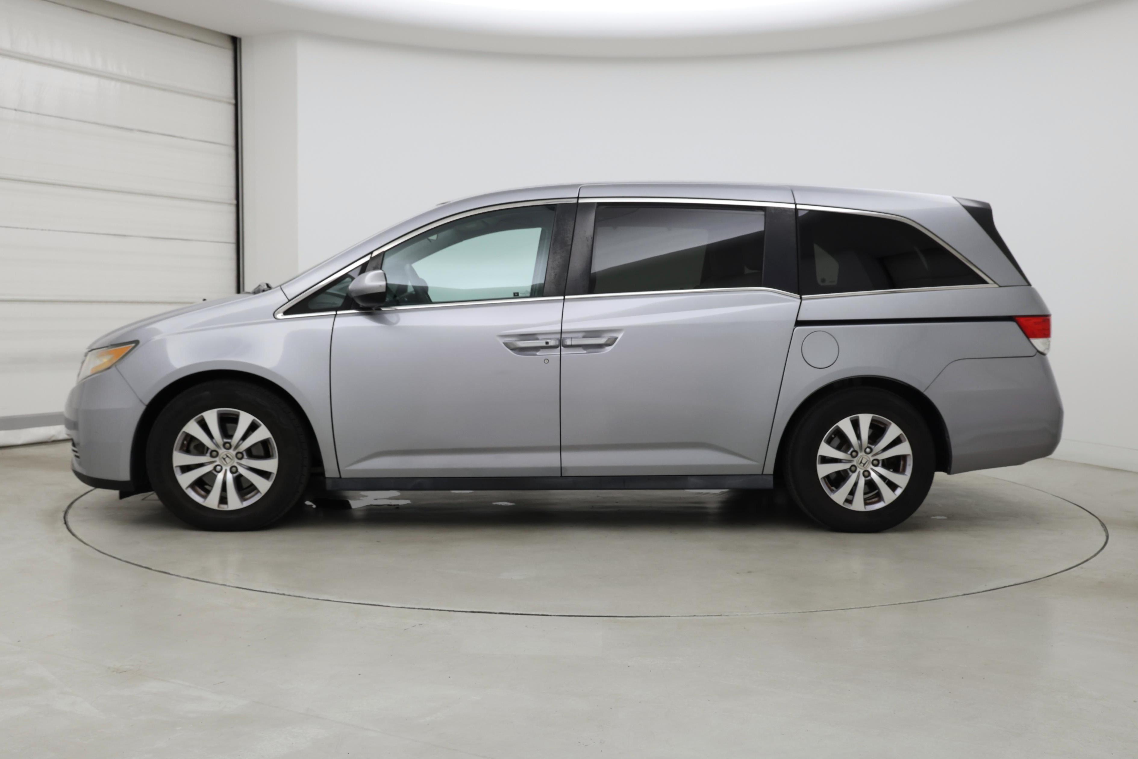 Thumbnail: 2017 Honda Odyssey - 3