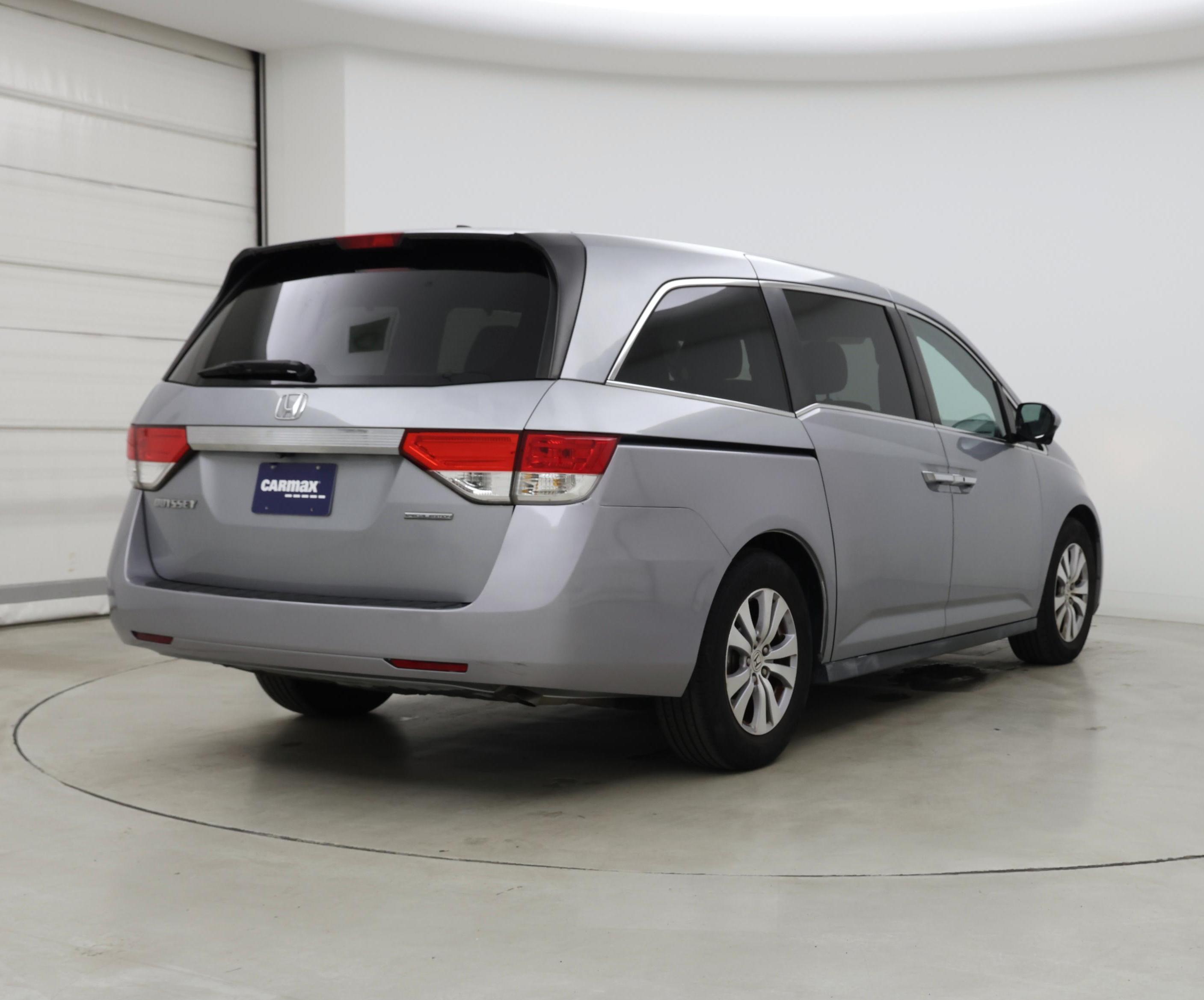Thumbnail: 2017 Honda Odyssey - 8