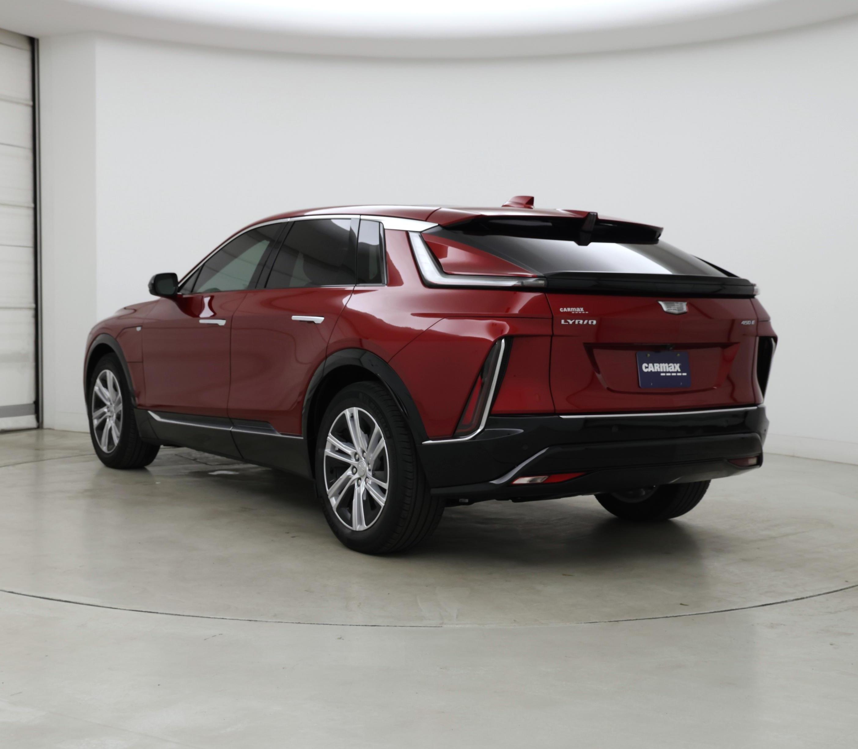Thumbnail: 2024 Cadillac Lyriq - 2