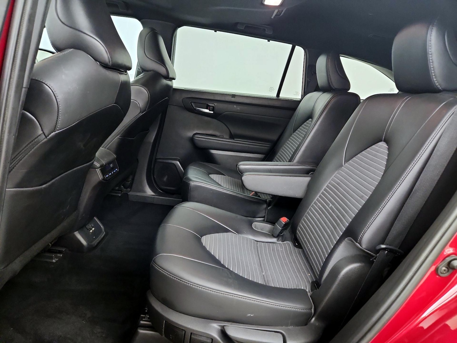 2021 Toyota Highlander XSE - Photo 22