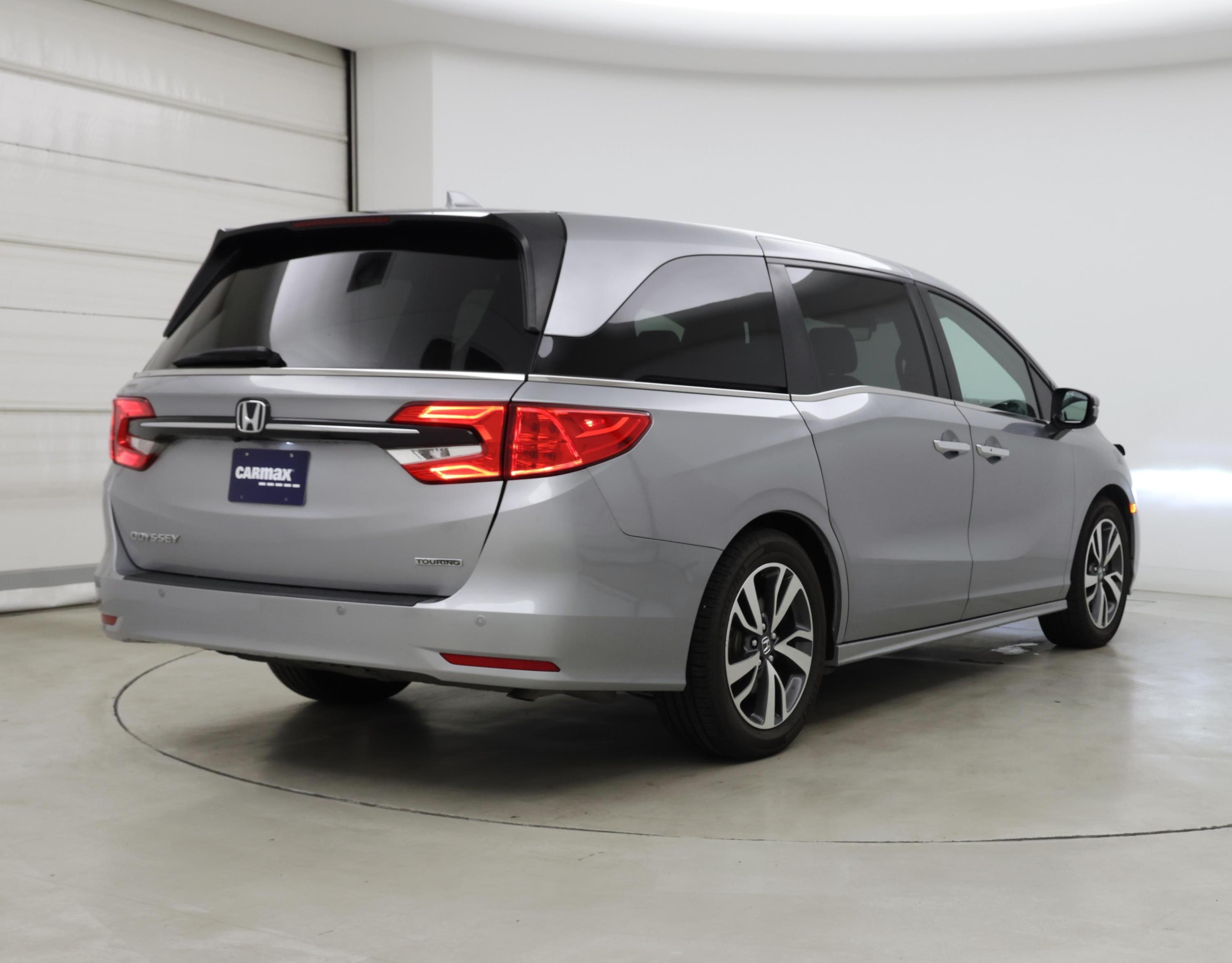 Thumbnail: 2022 Honda Odyssey - 8