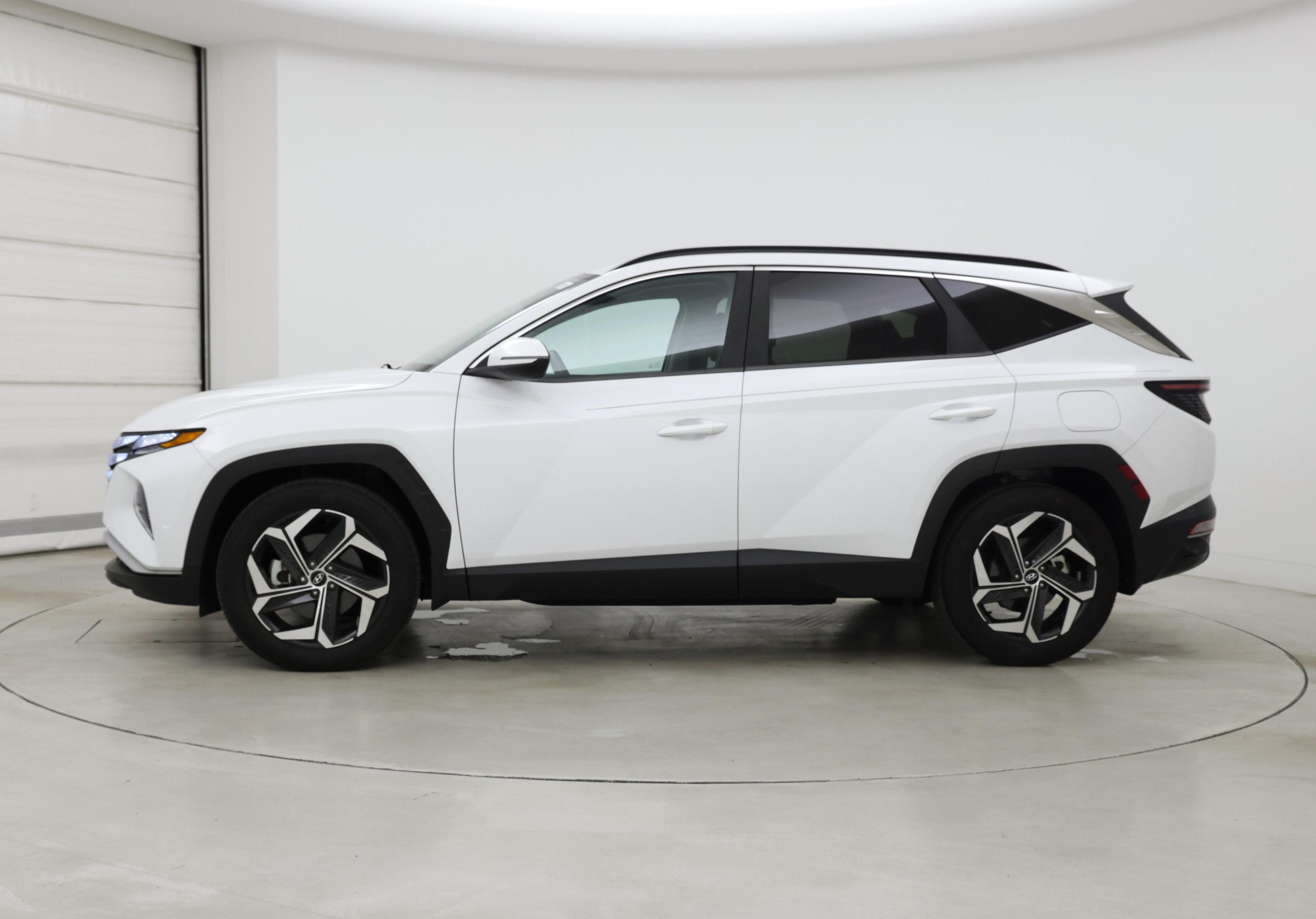 Thumbnail: 2022 Hyundai Tucson - 3