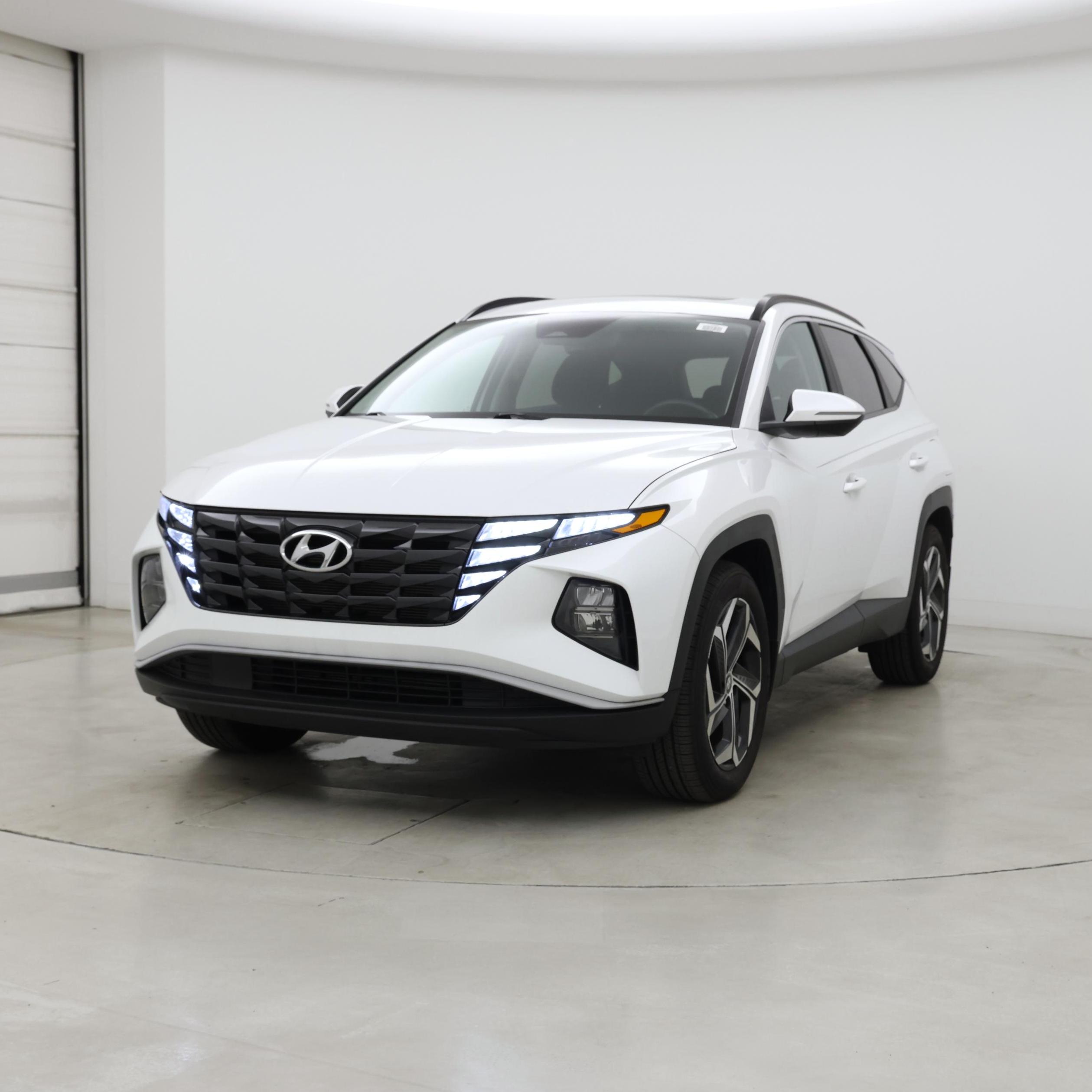 Thumbnail: 2022 Hyundai Tucson - 4