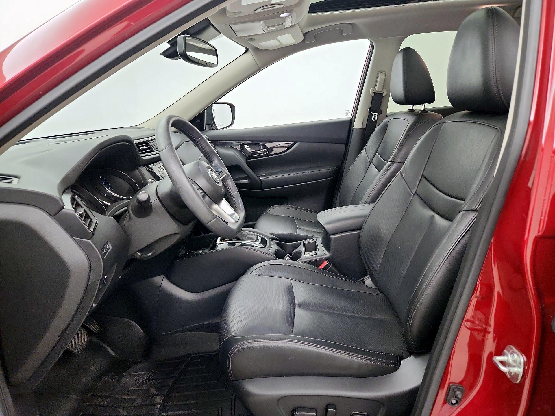 Thumbnail: 2020 Nissan Rogue - 11