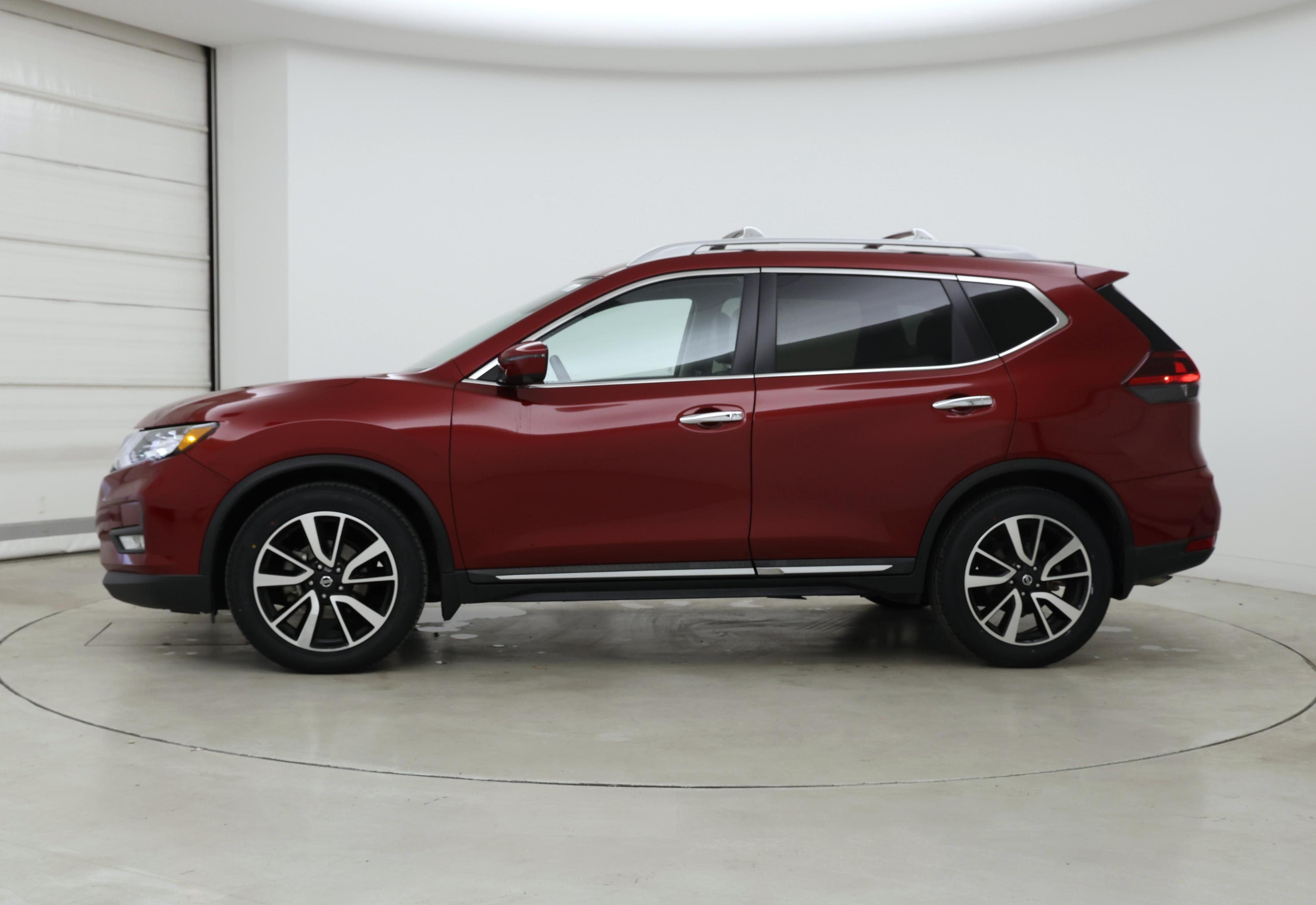 Thumbnail: 2020 Nissan Rogue - 3