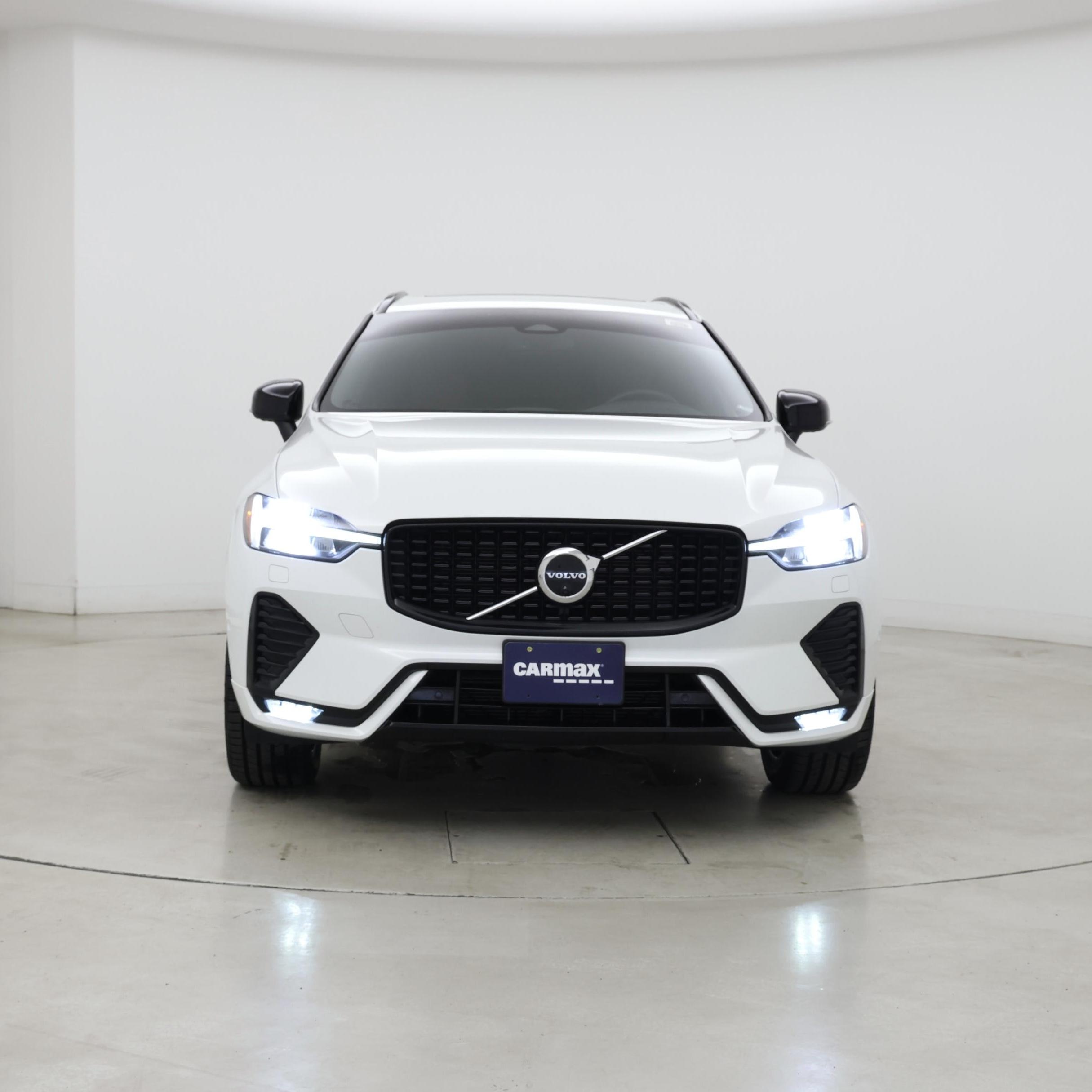 Thumbnail: 2023 Volvo XC60 - 5