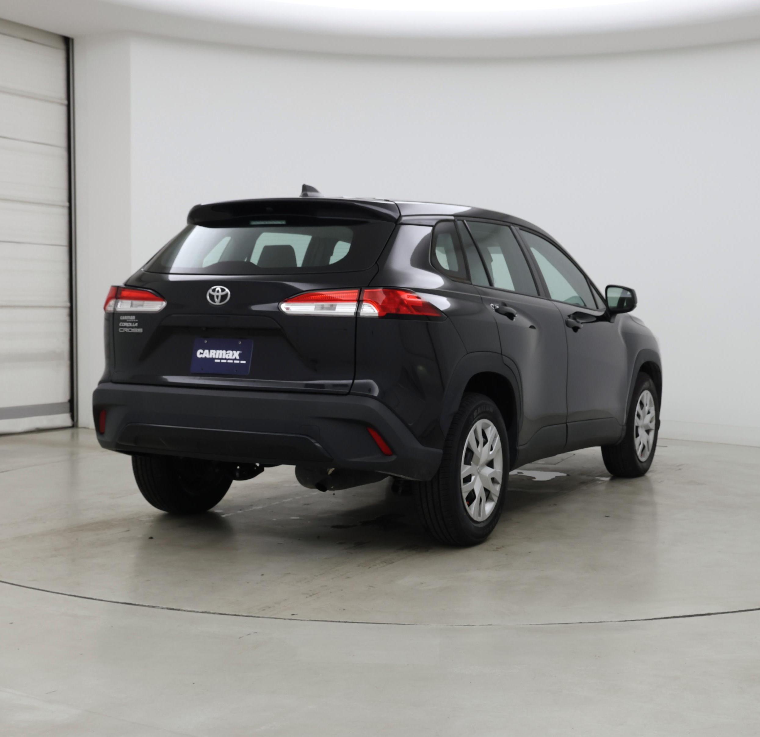 Thumbnail: 2022 Toyota Corolla Cross - 8