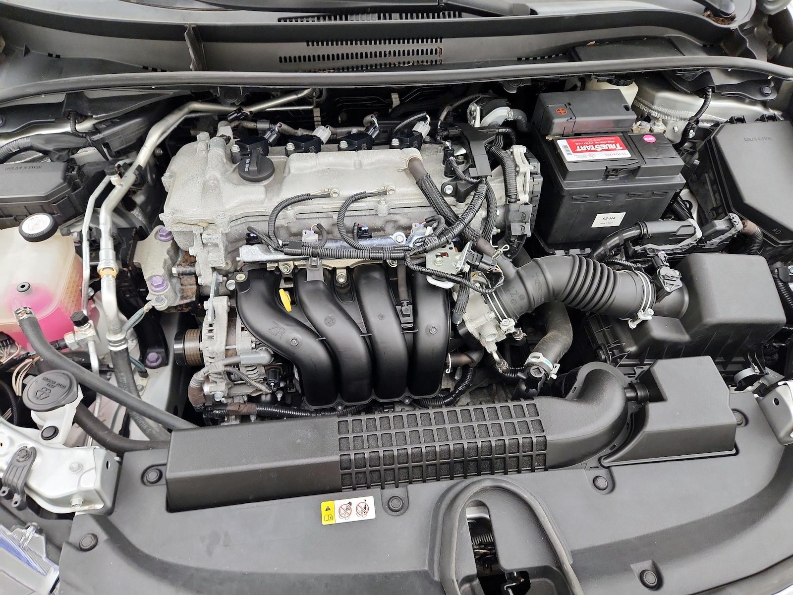 2020 Toyota Corolla LE - Photo 22