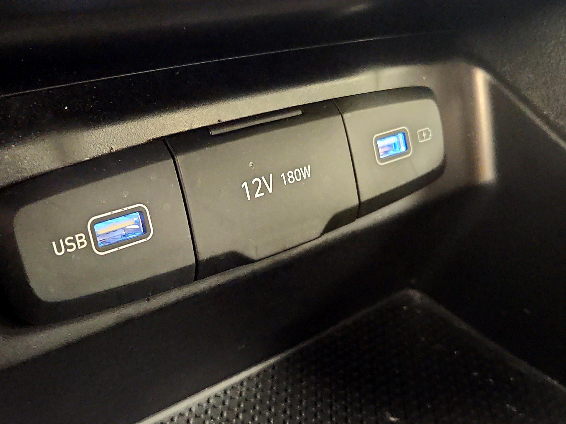 Thumbnail: 2023 Hyundai Tucson - 18