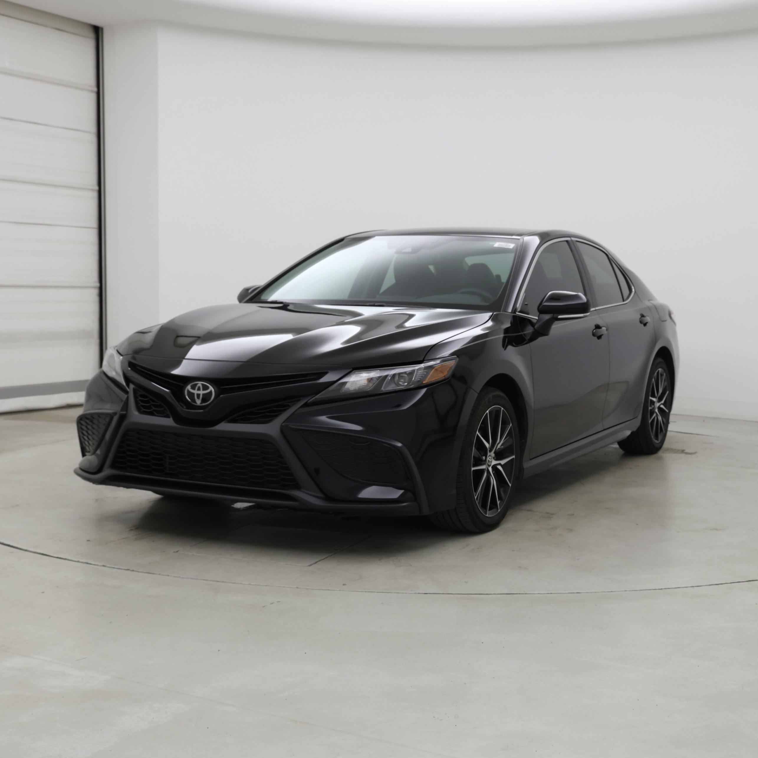 Thumbnail: 2024 Toyota Camry - 4
