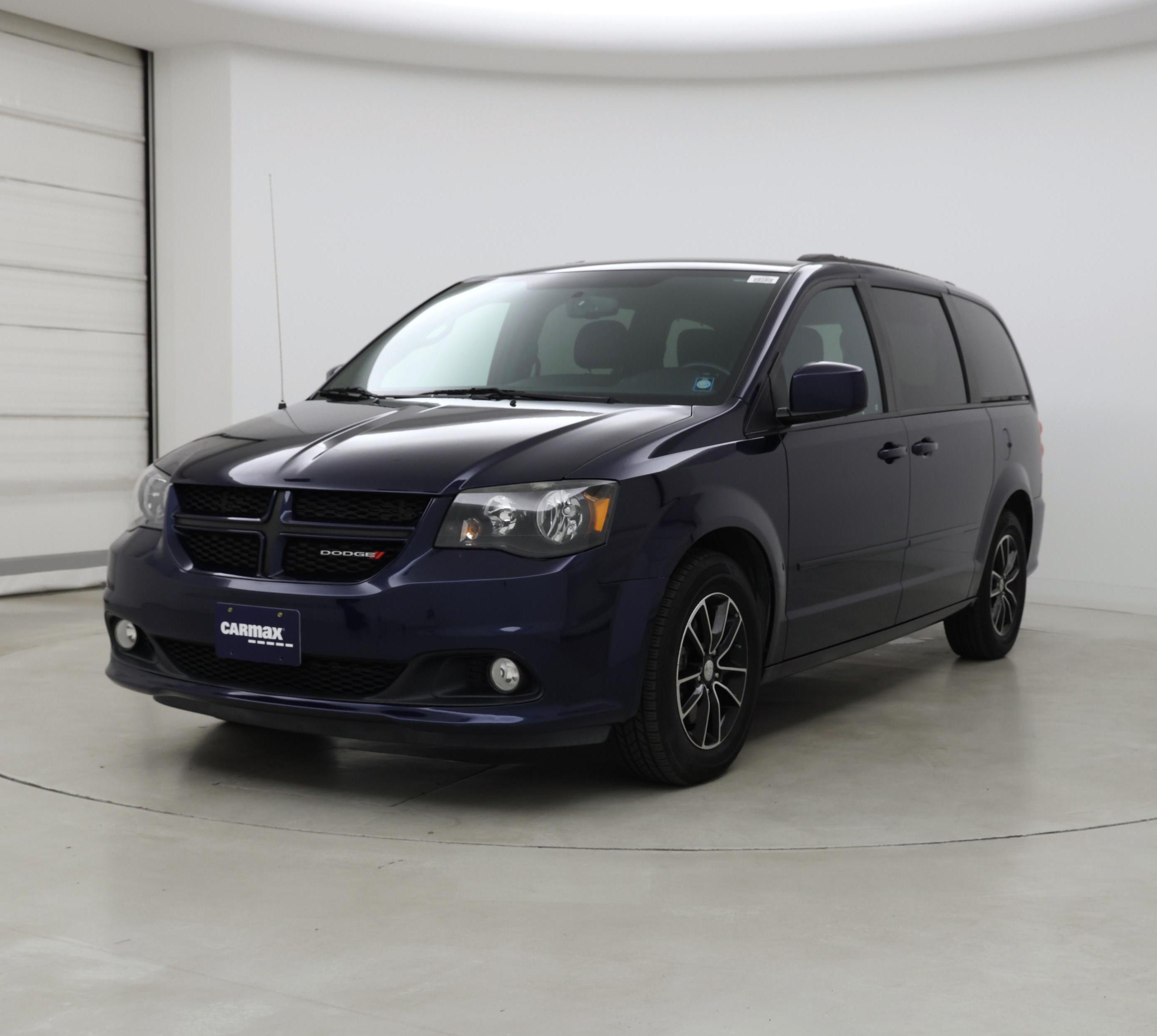 Thumbnail: 2017 Dodge Grand Caravan - 4