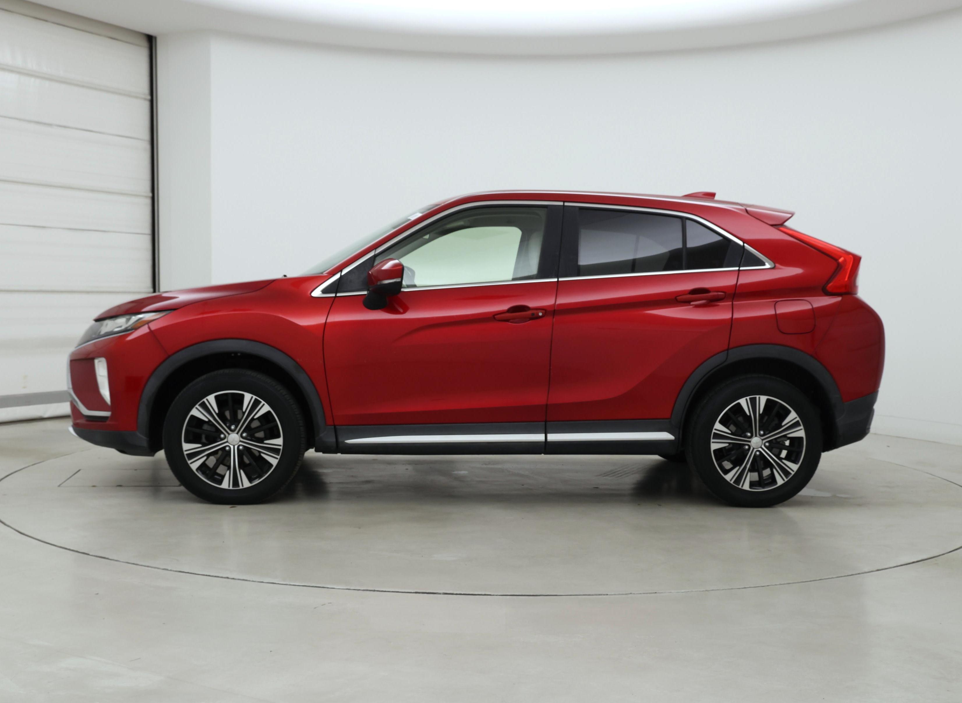 Thumbnail: 2020 Mitsubishi Eclipse Cross - 3