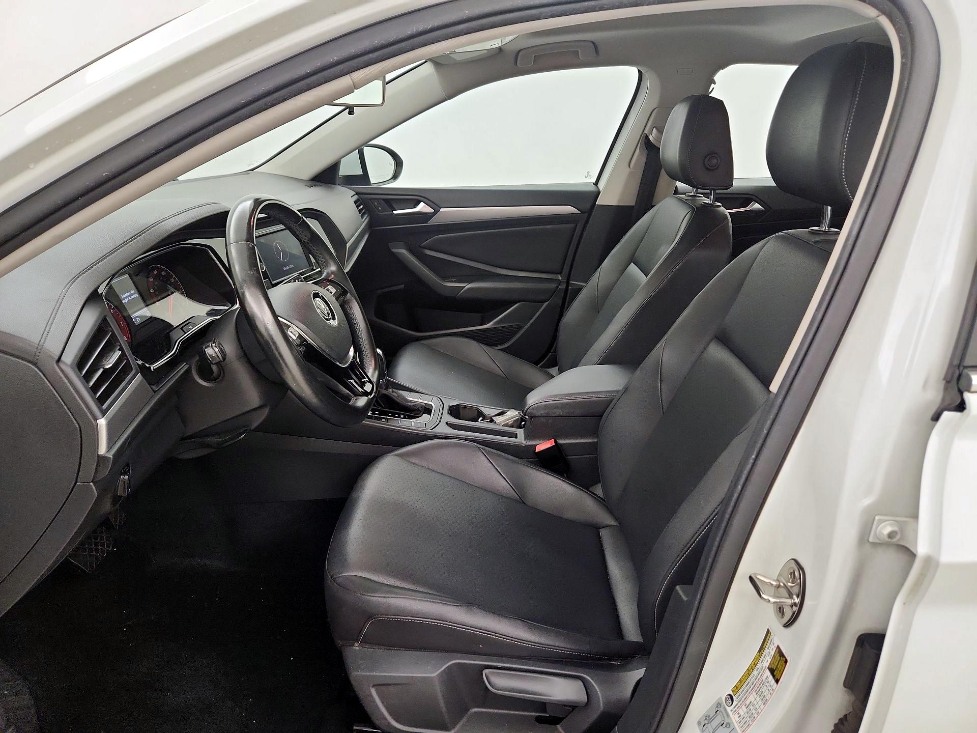 Thumbnail: 2019 Volkswagen Jetta - 11