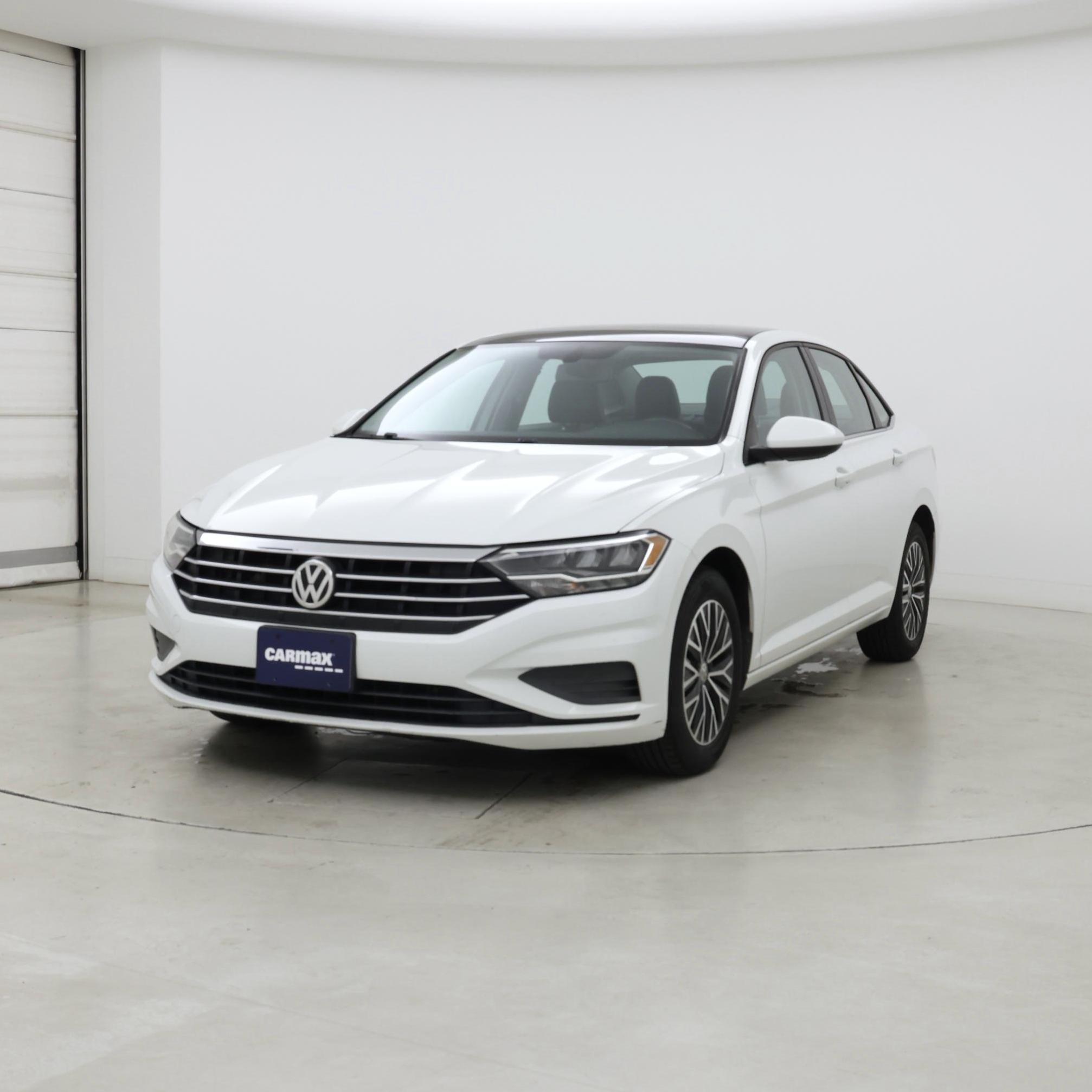 Thumbnail: 2019 Volkswagen Jetta - 4