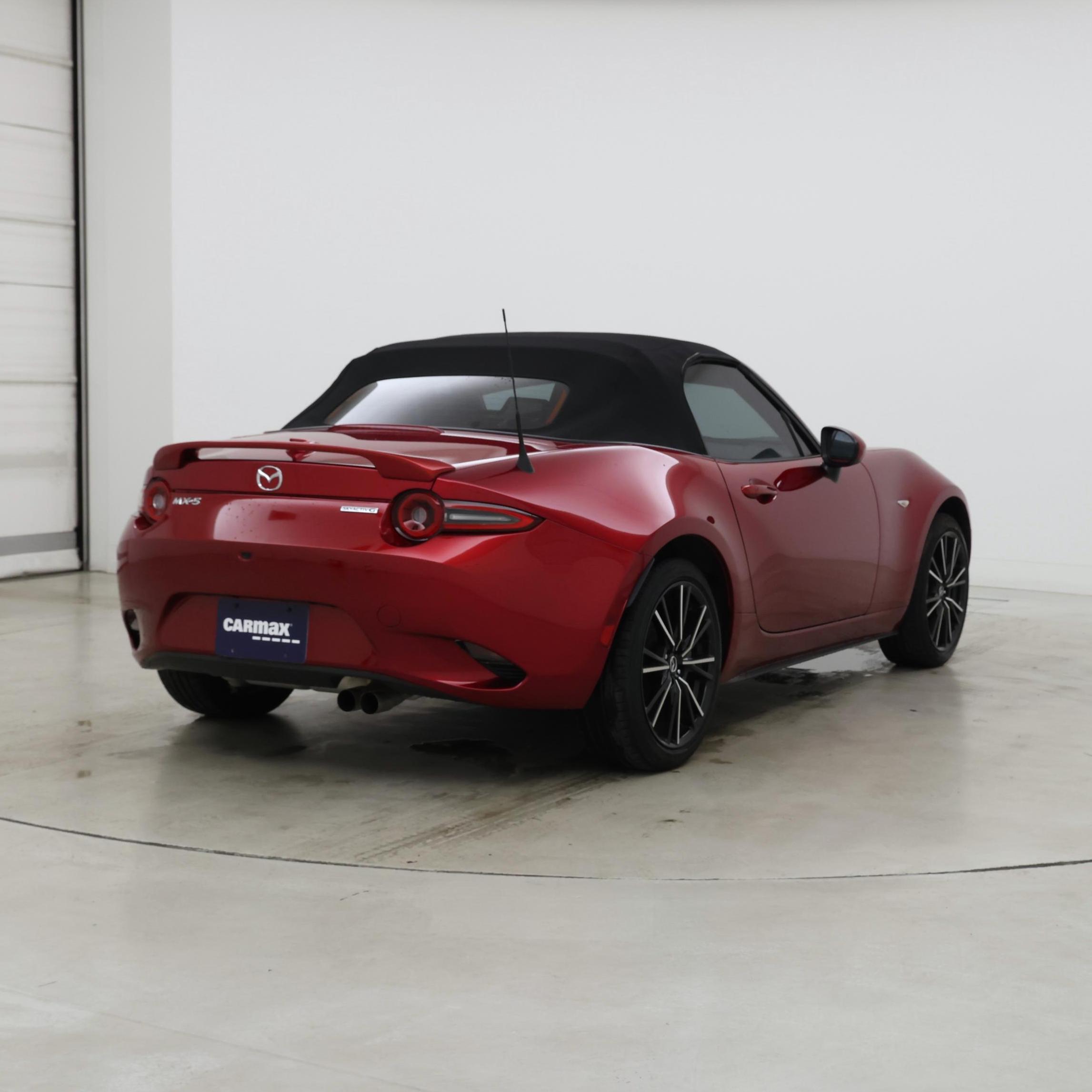 Thumbnail: 2024 Mazda MX-5 Miata - 8