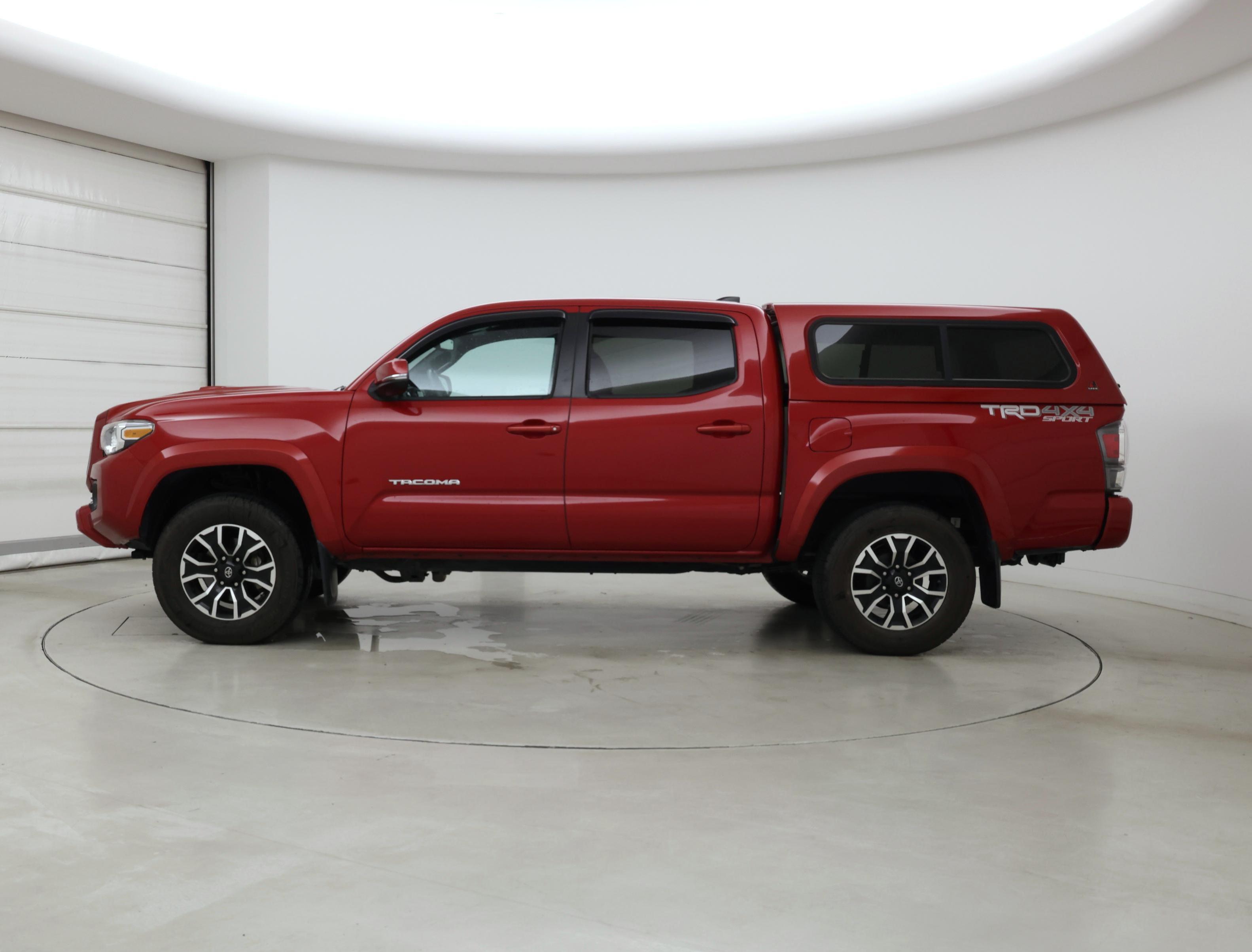 Thumbnail: 2021 Toyota Tacoma - 3