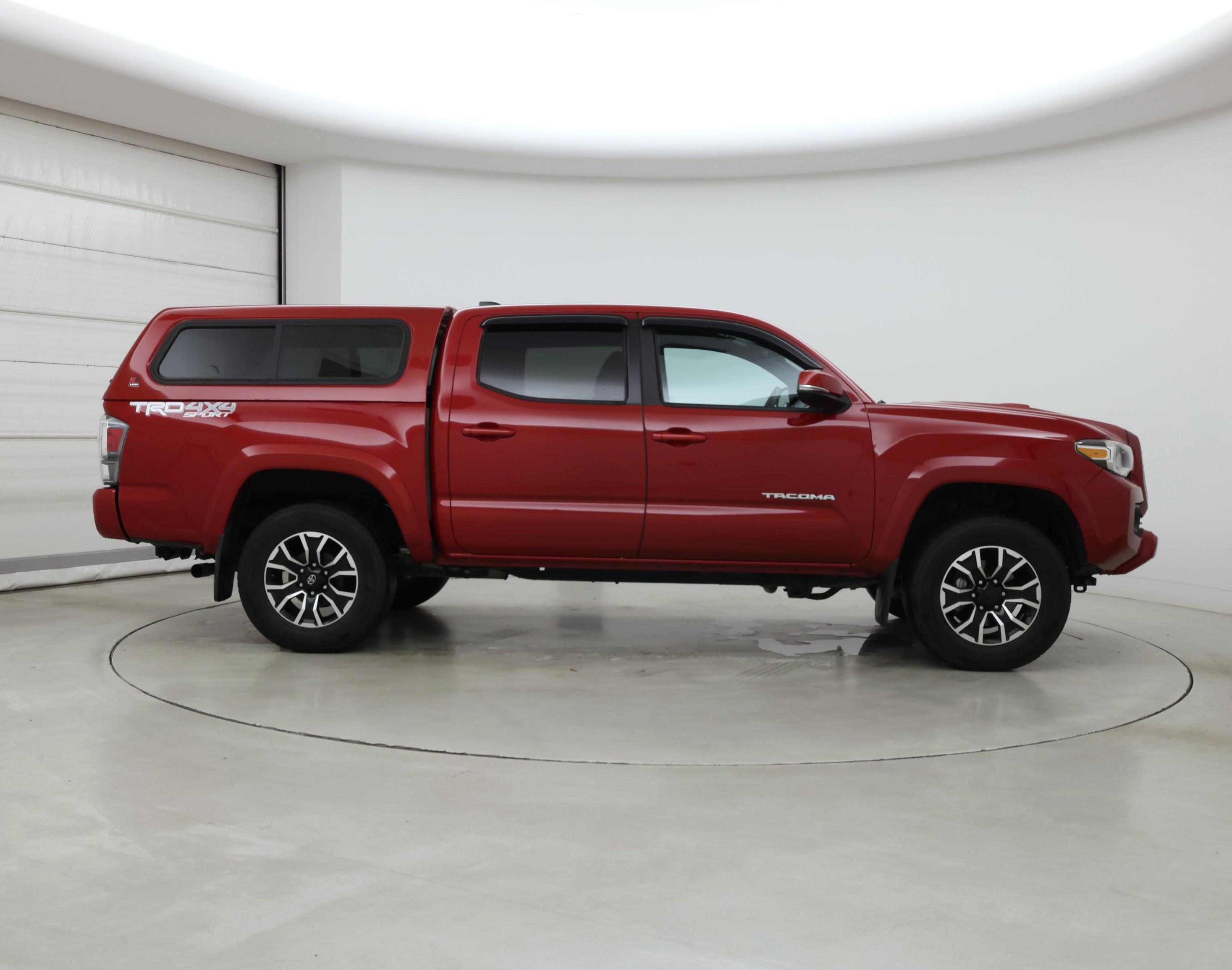 Thumbnail: 2021 Toyota Tacoma - 7