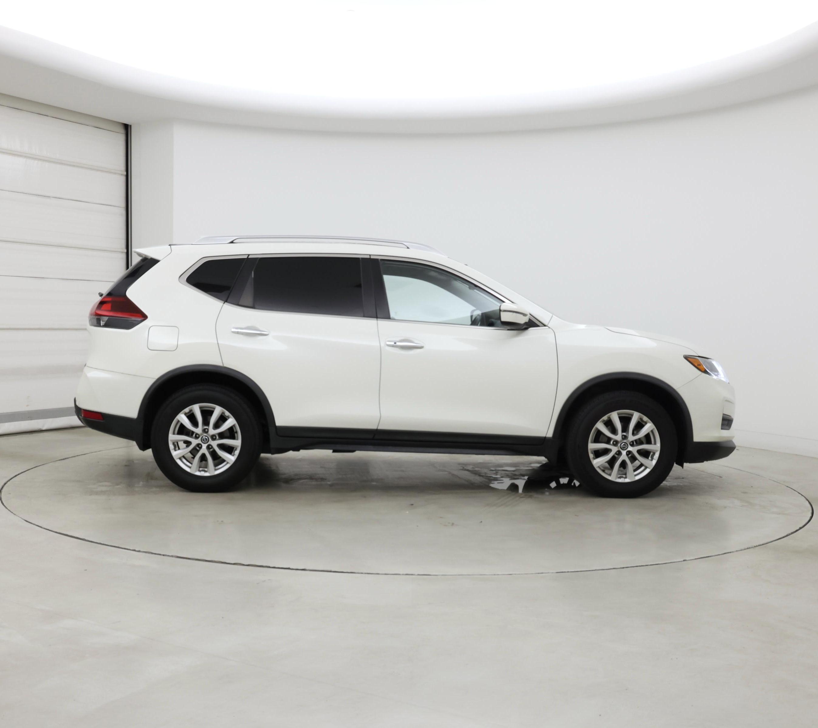 Thumbnail: 2020 Nissan Rogue - 7