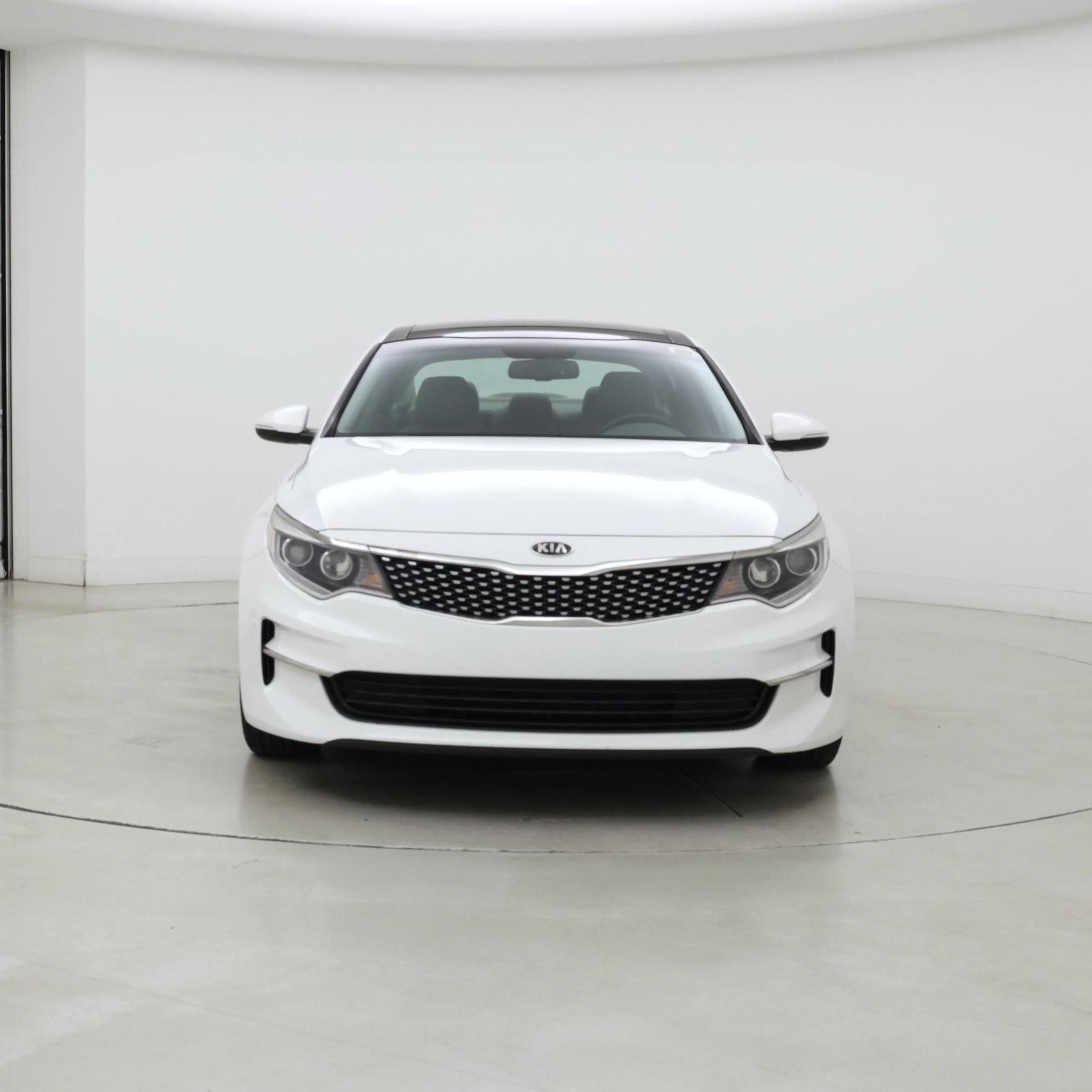 Thumbnail: 2016 Kia Optima - 5