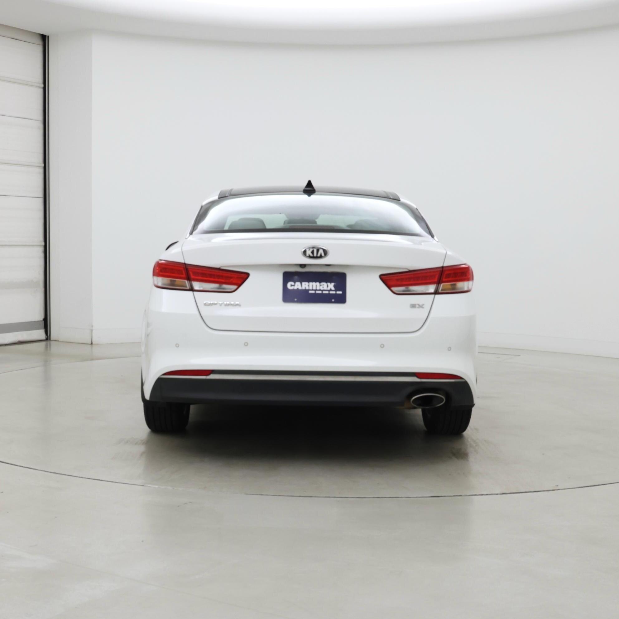 Thumbnail: 2016 Kia Optima - 6