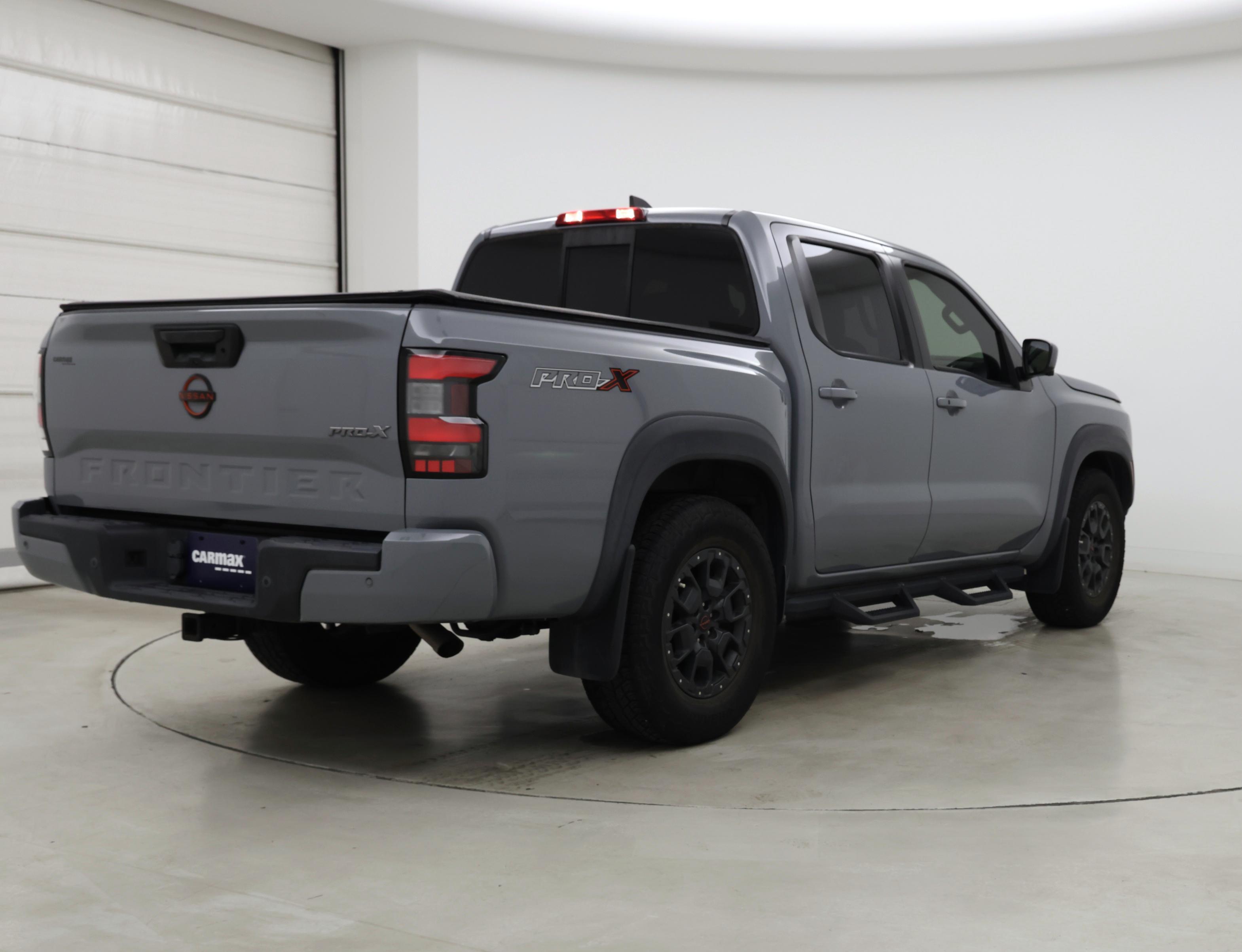 Thumbnail: 2022 Nissan Frontier - 8