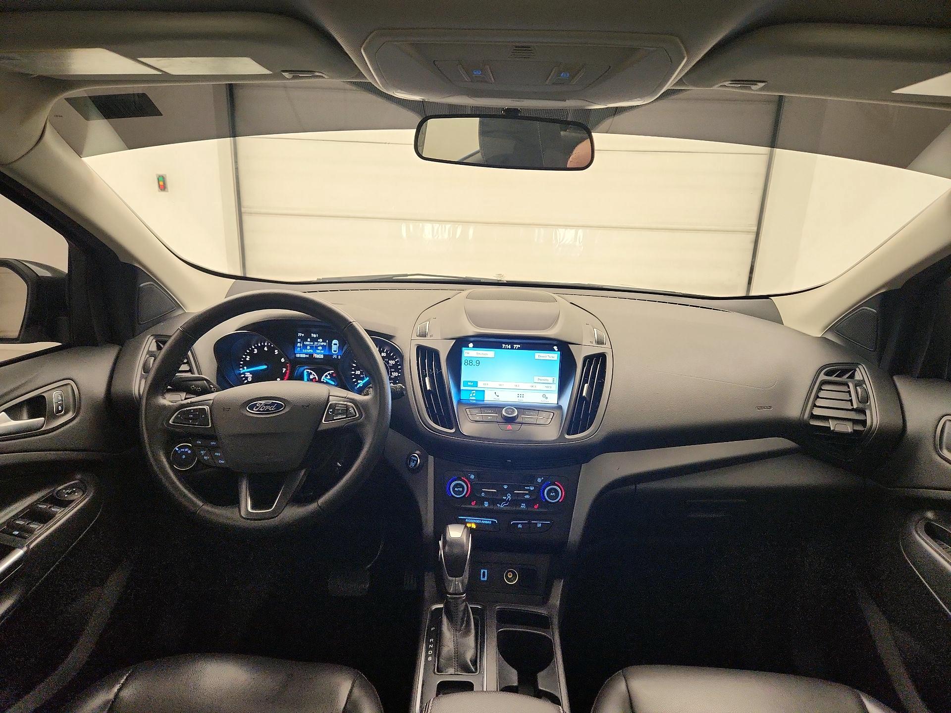 Thumbnail: 2019 Ford Escape - 9