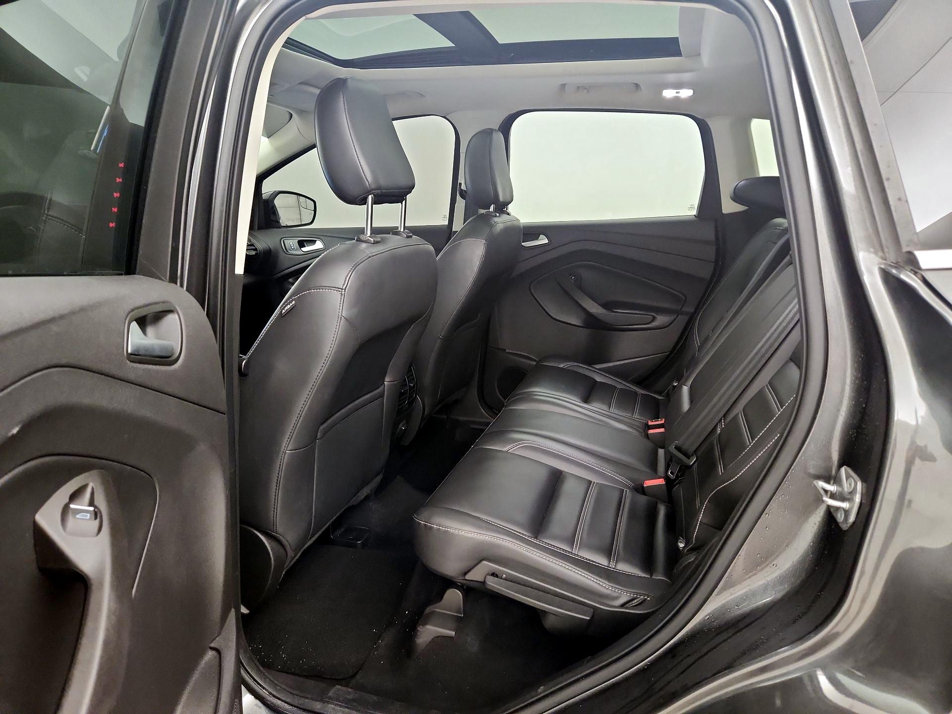 Thumbnail: 2019 Ford Escape - 20