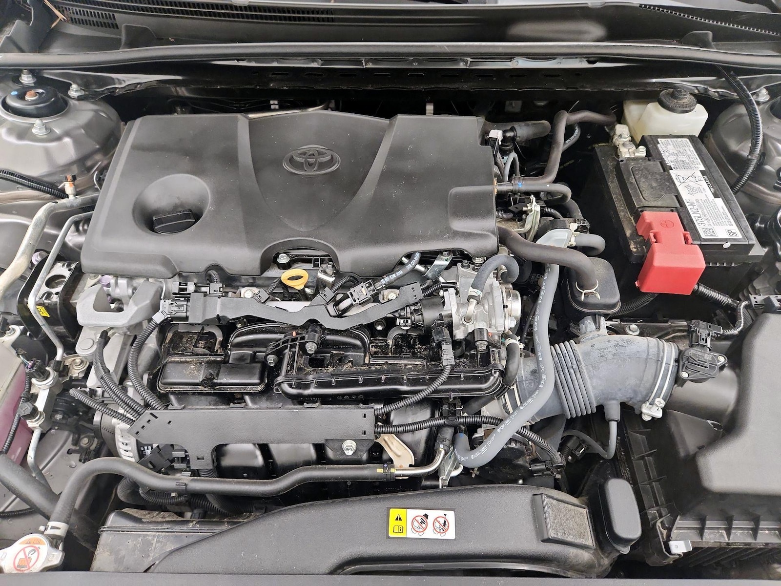 2023 Toyota Camry SE - Photo 22
