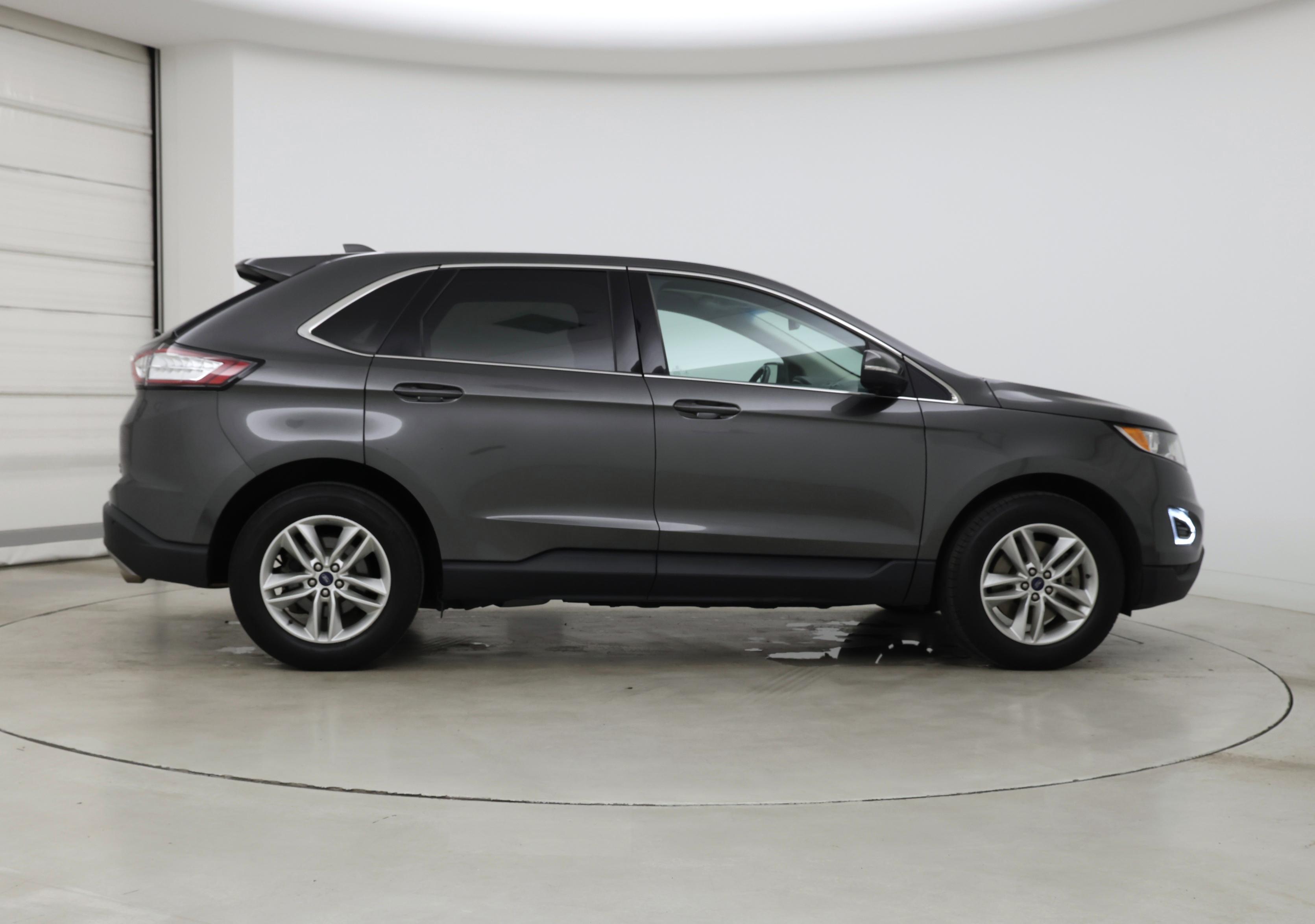 Thumbnail: 2016 Ford Edge - 7
